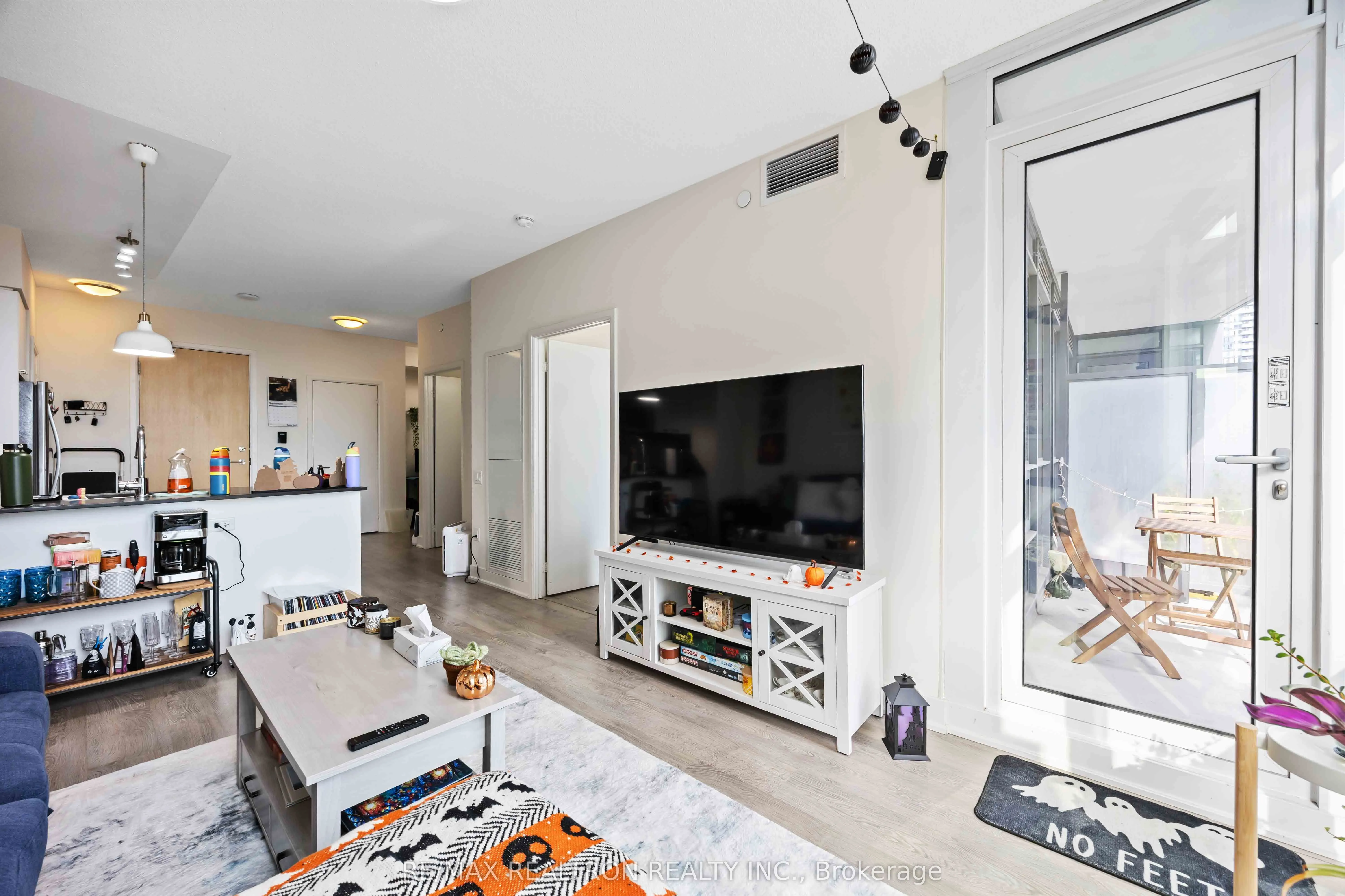 30 Roehampton Avenue, #1501