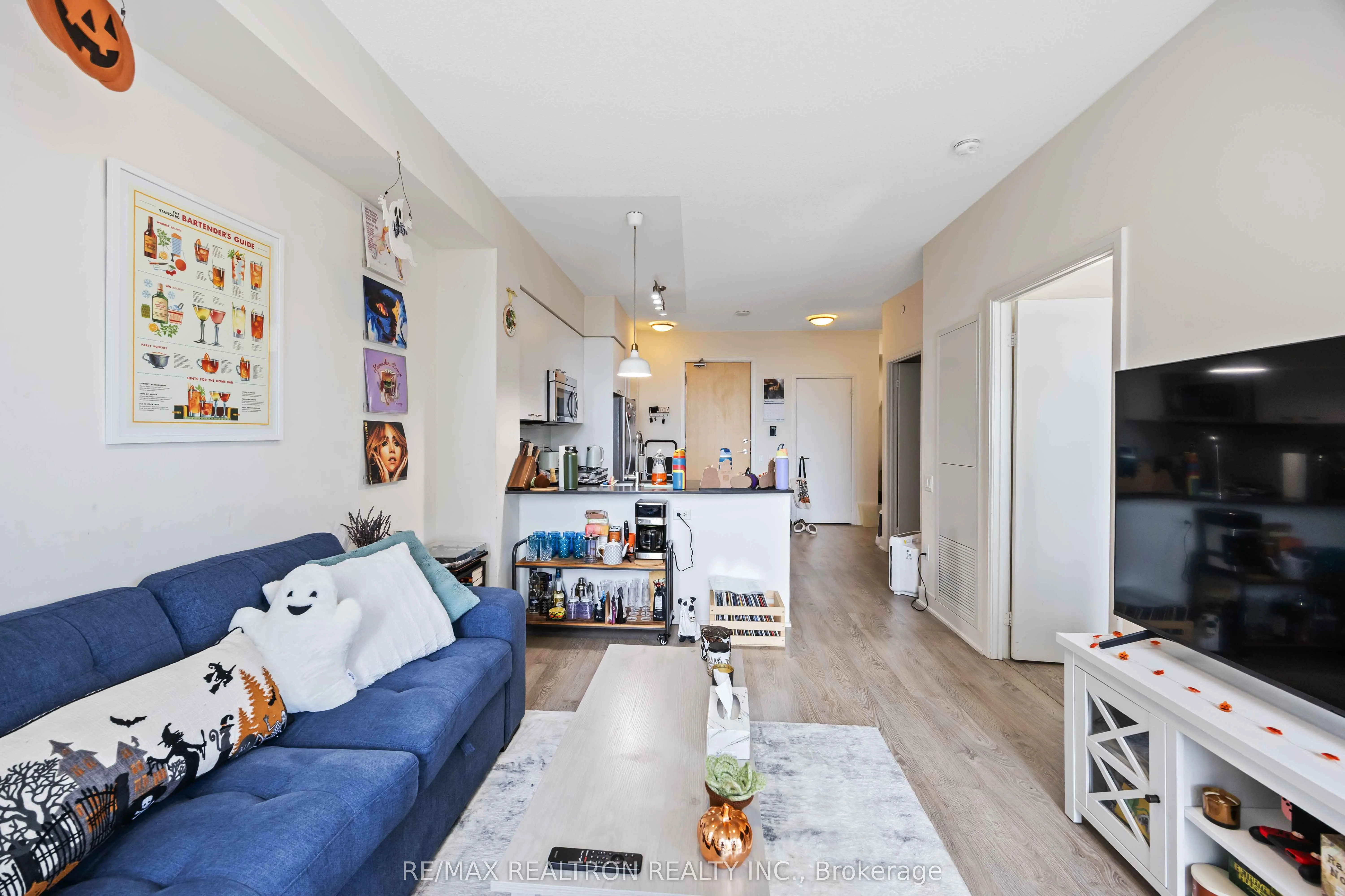 30 Roehampton Avenue, #1501