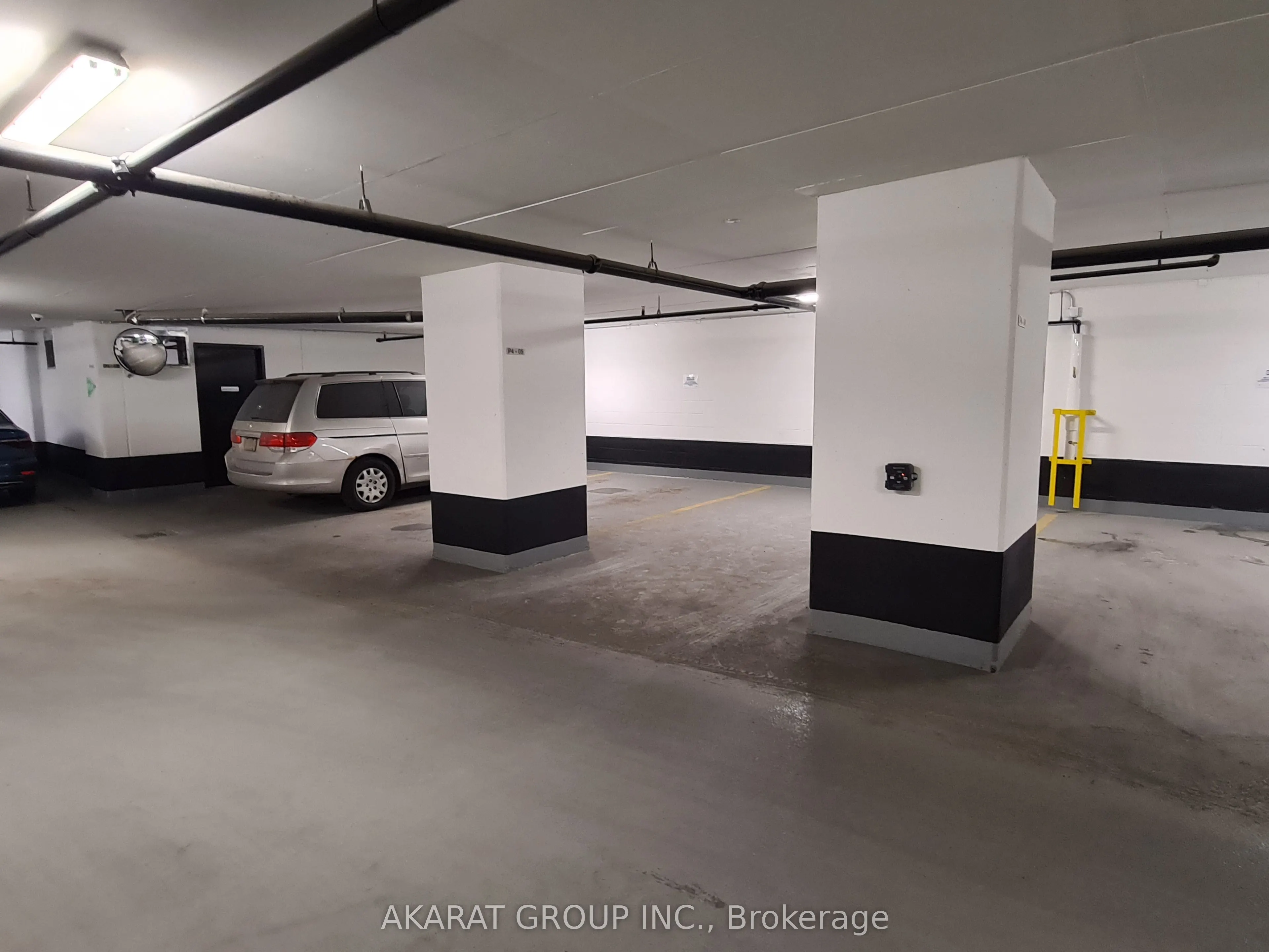 1 Yorkville Avenue, #1711