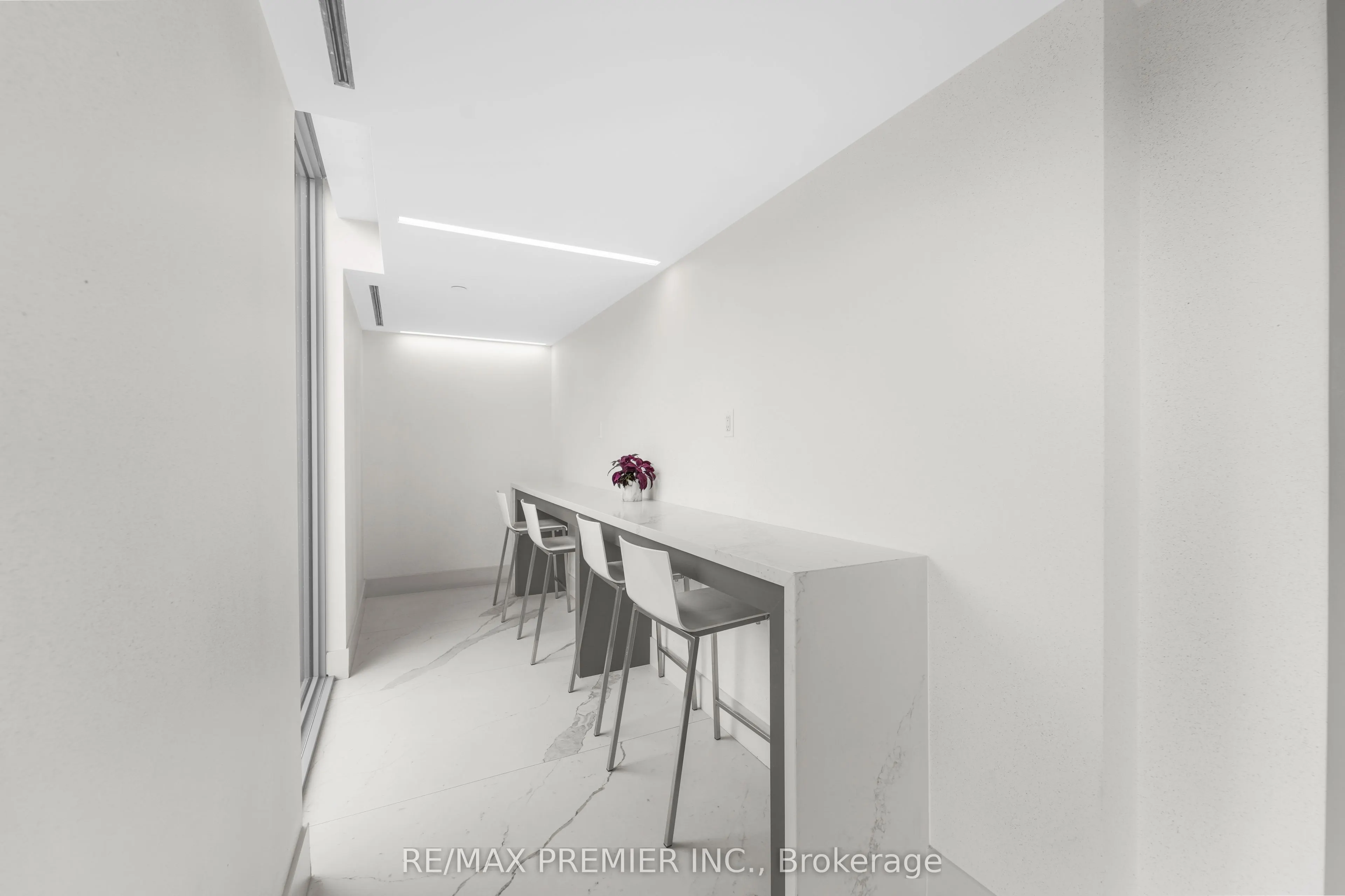 38 Monte Kwinter Court, #102