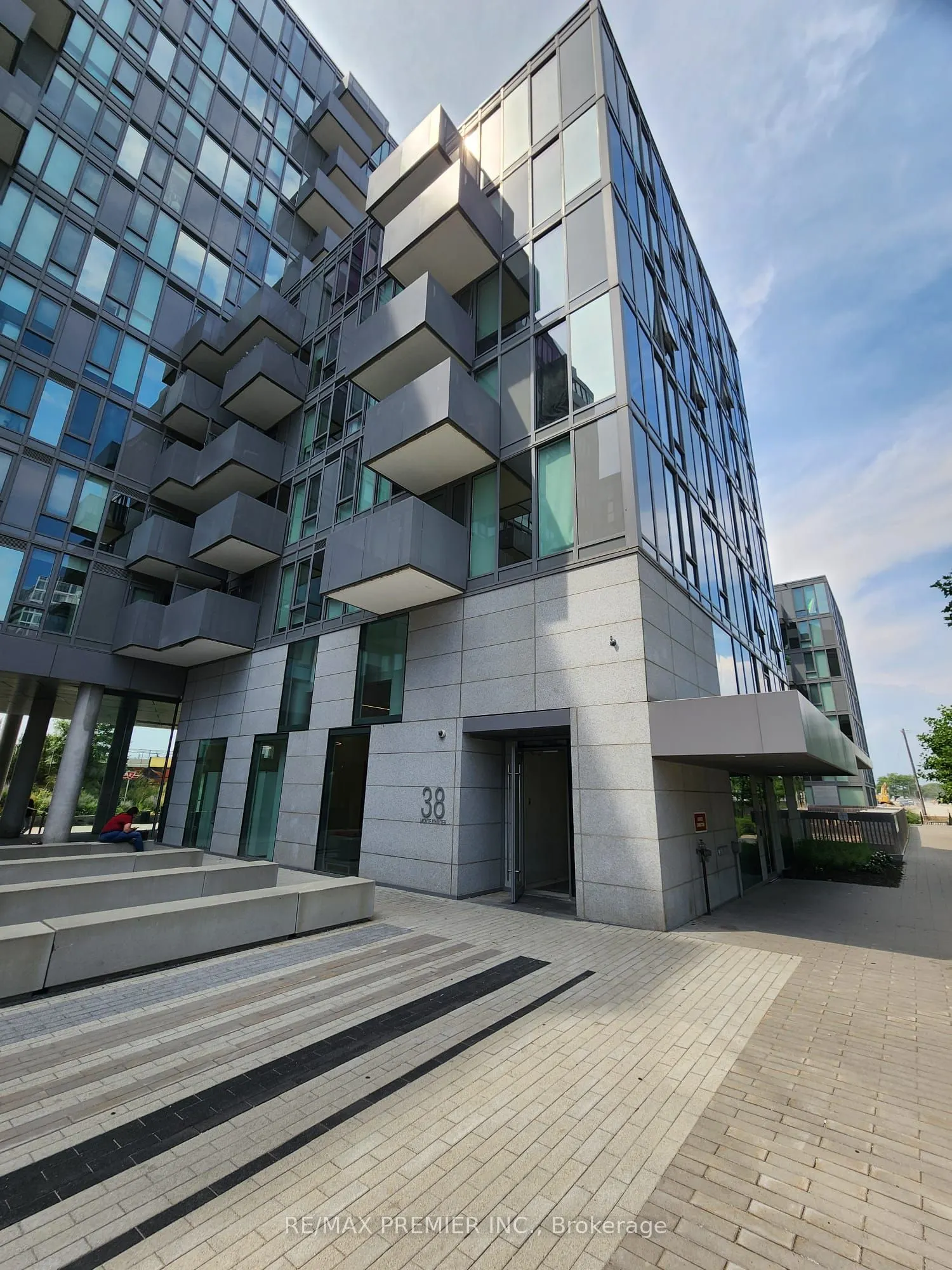 38 Monte Kwinter Court, #102