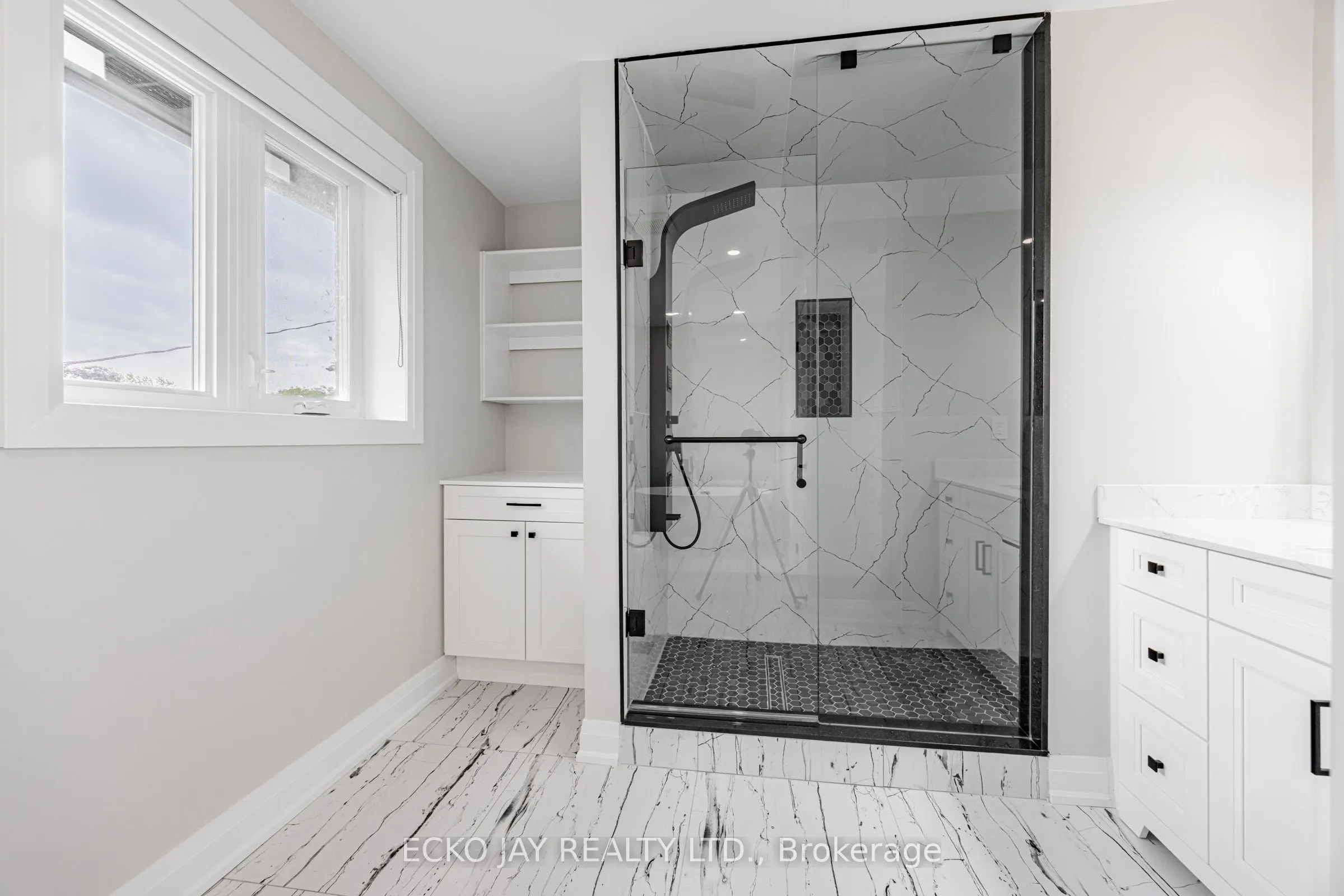32 Hirondelle Place