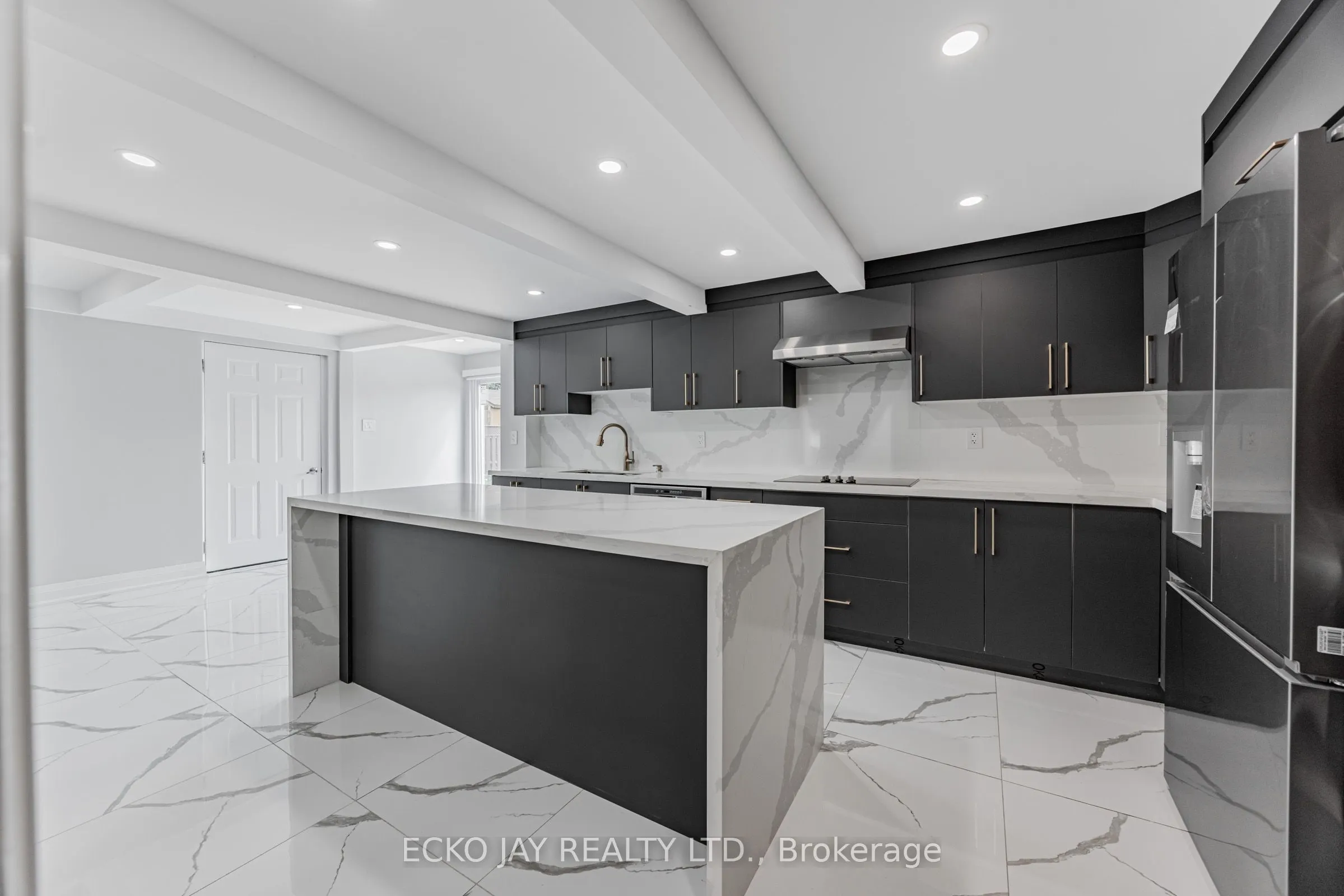 32 Hirondelle Place