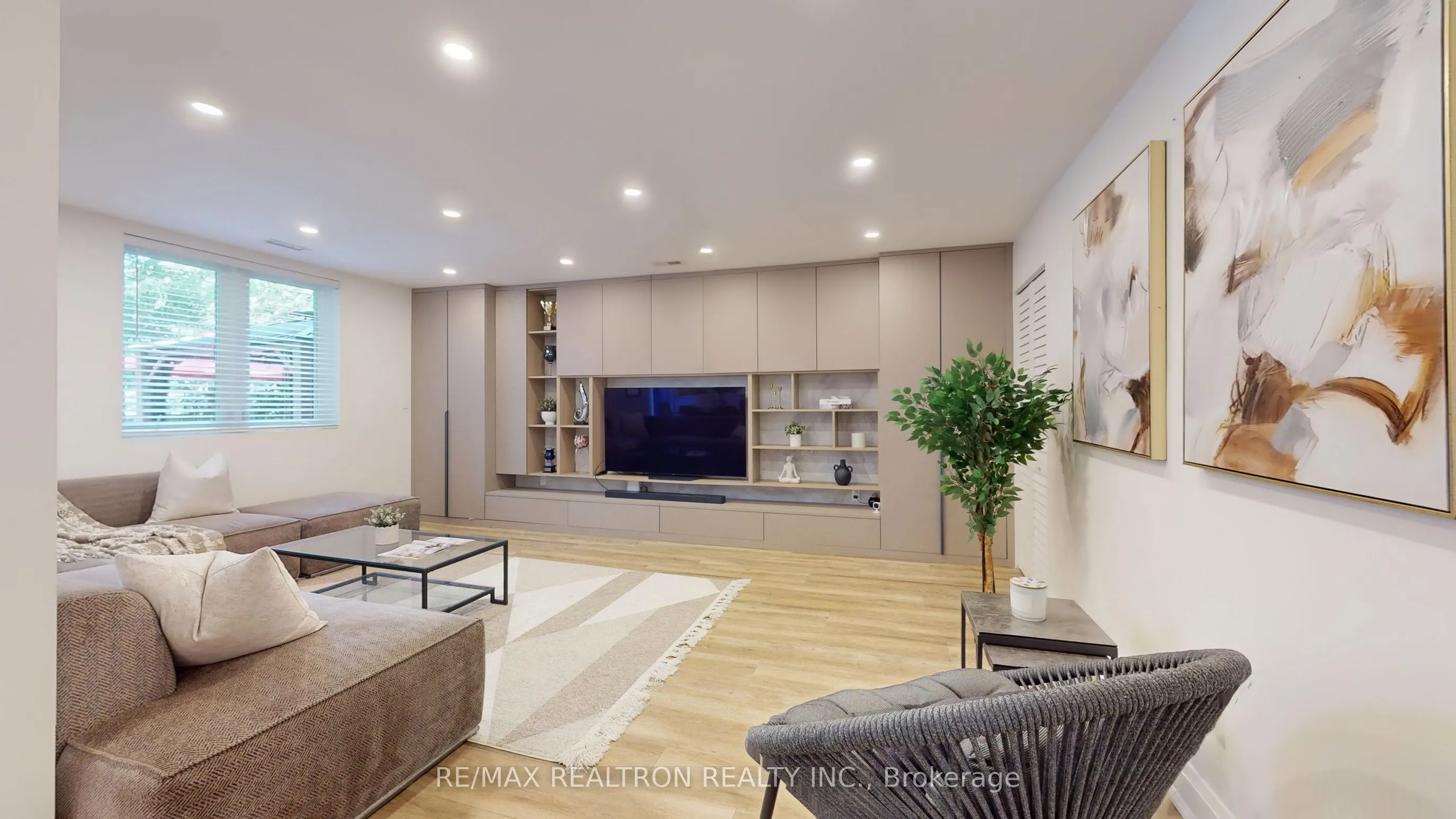 84 Ruscica Drive