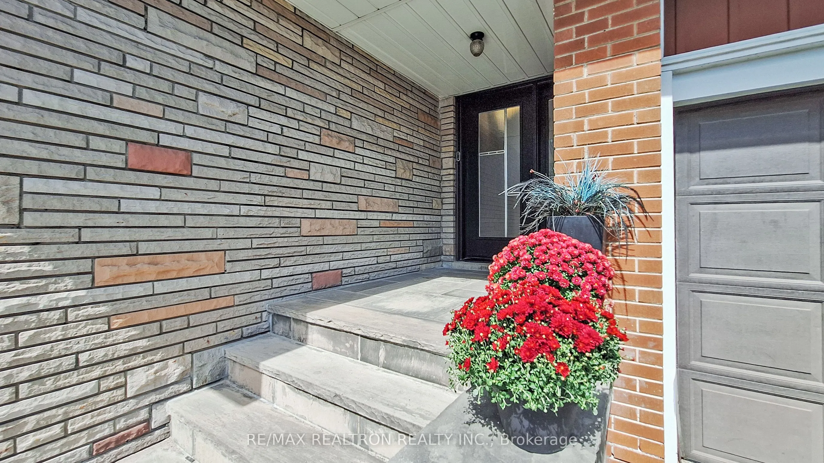 84 Ruscica Drive