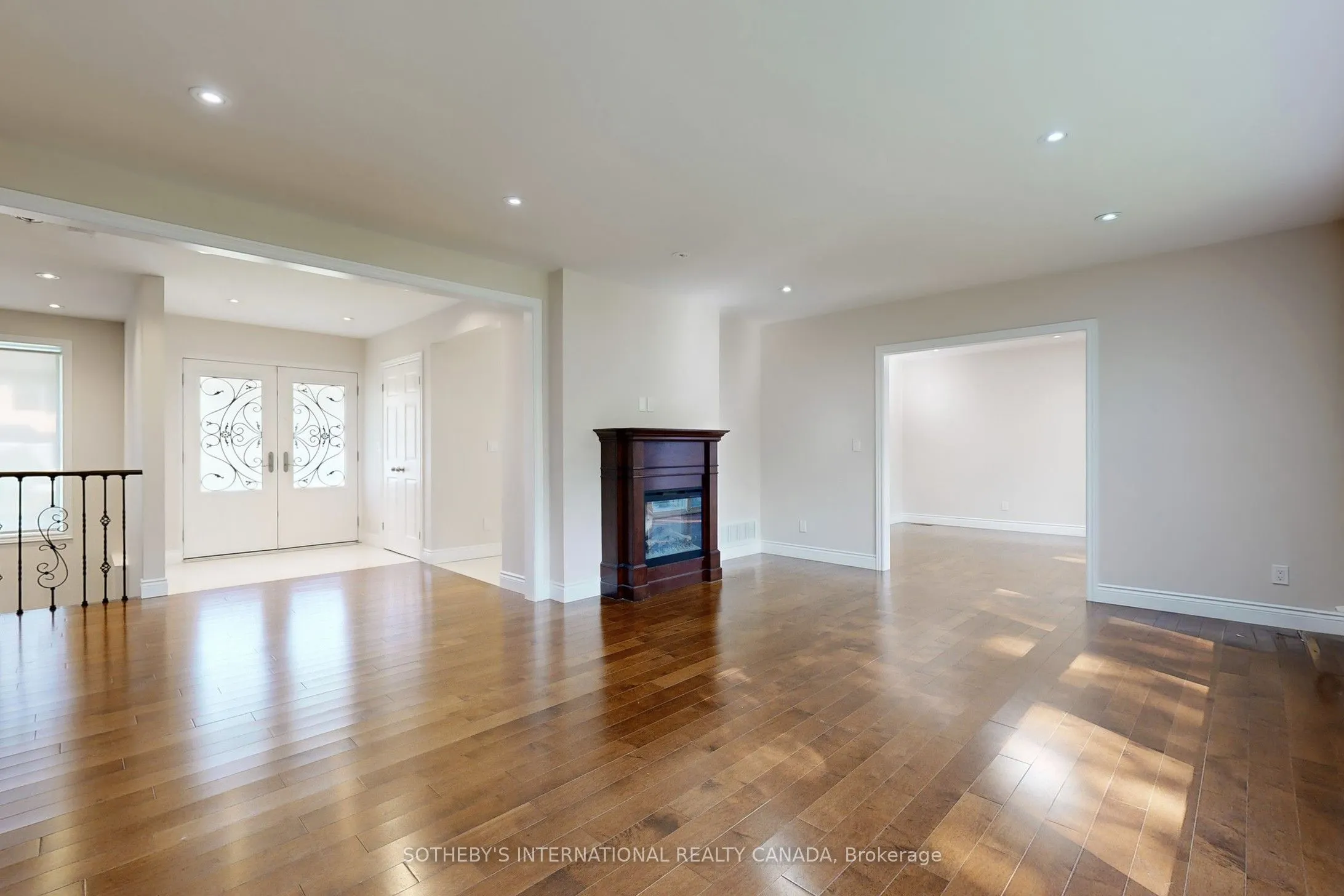 11 Tetbury Crescent