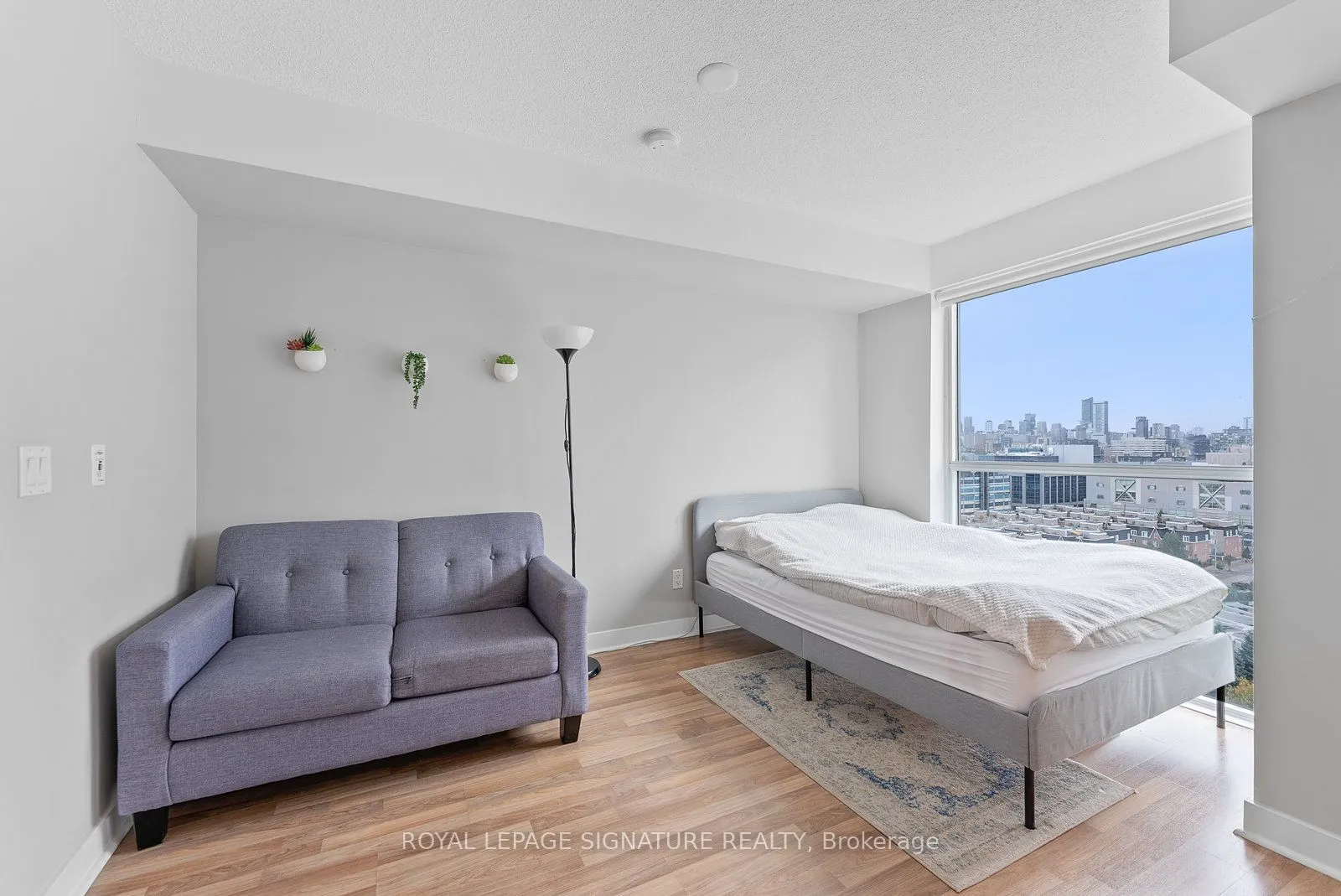 80 Western Battery Road, #1209