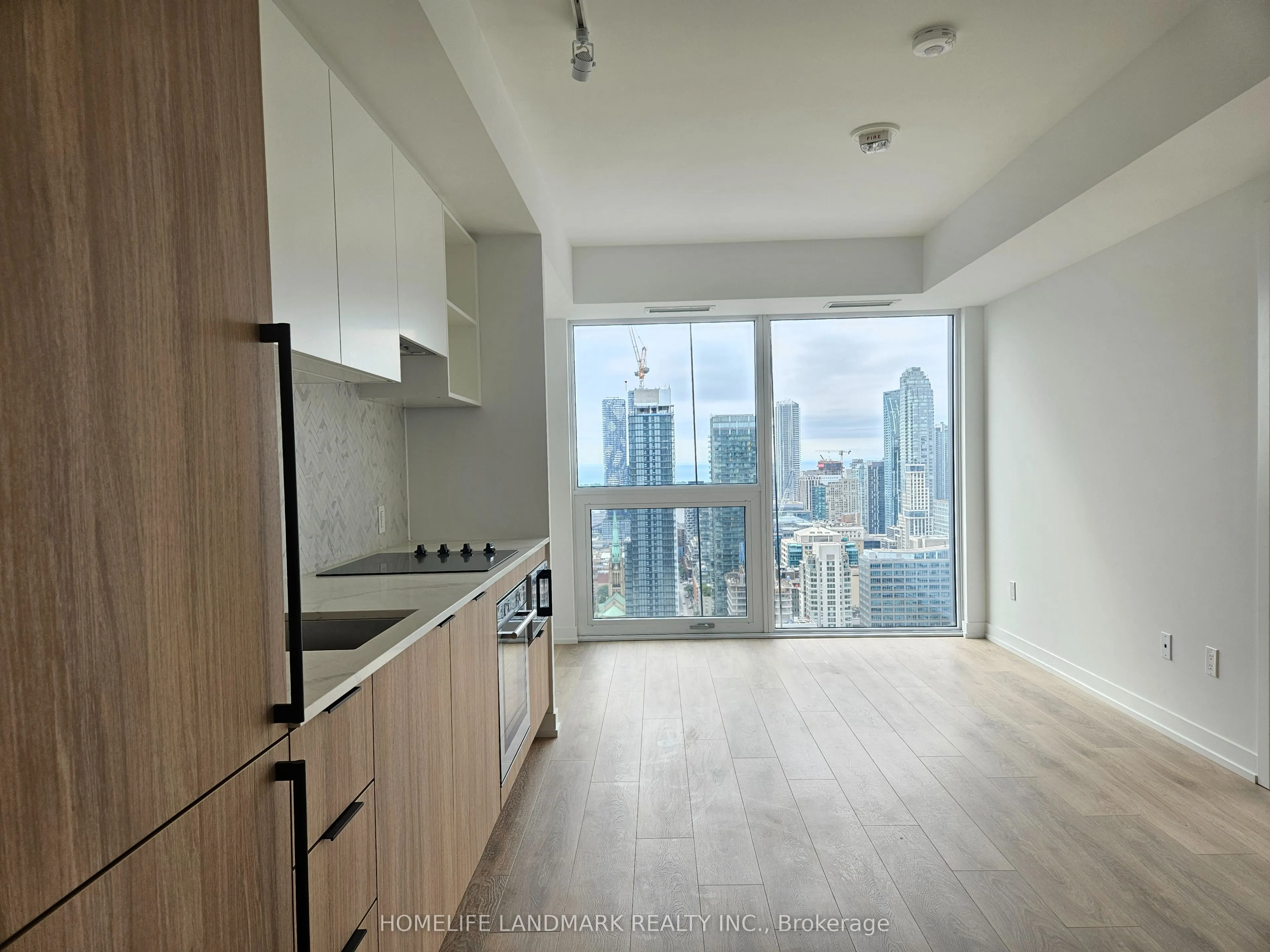 82 Dalhousie Street, #LPH07