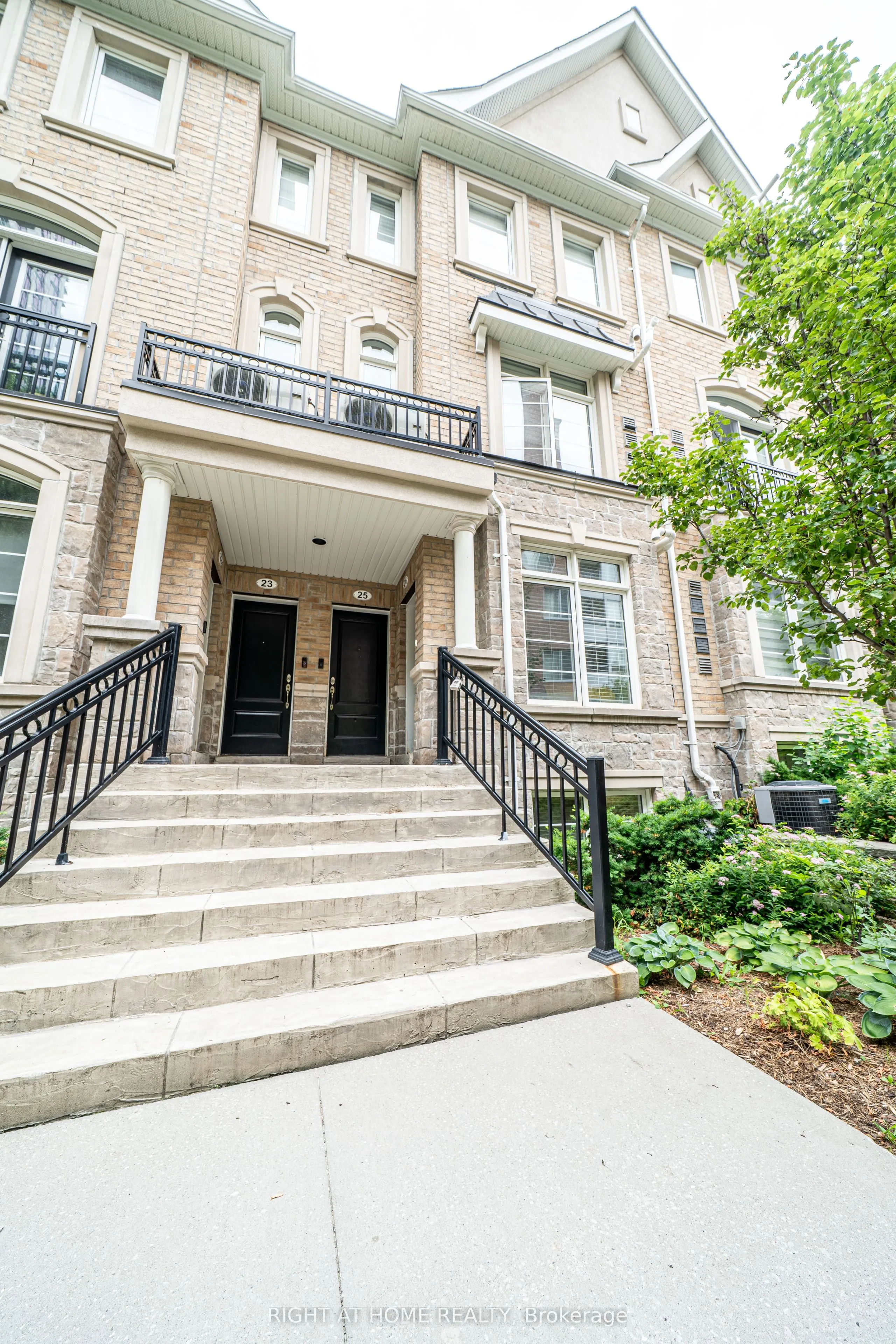 39 Drewry Avenue, #26