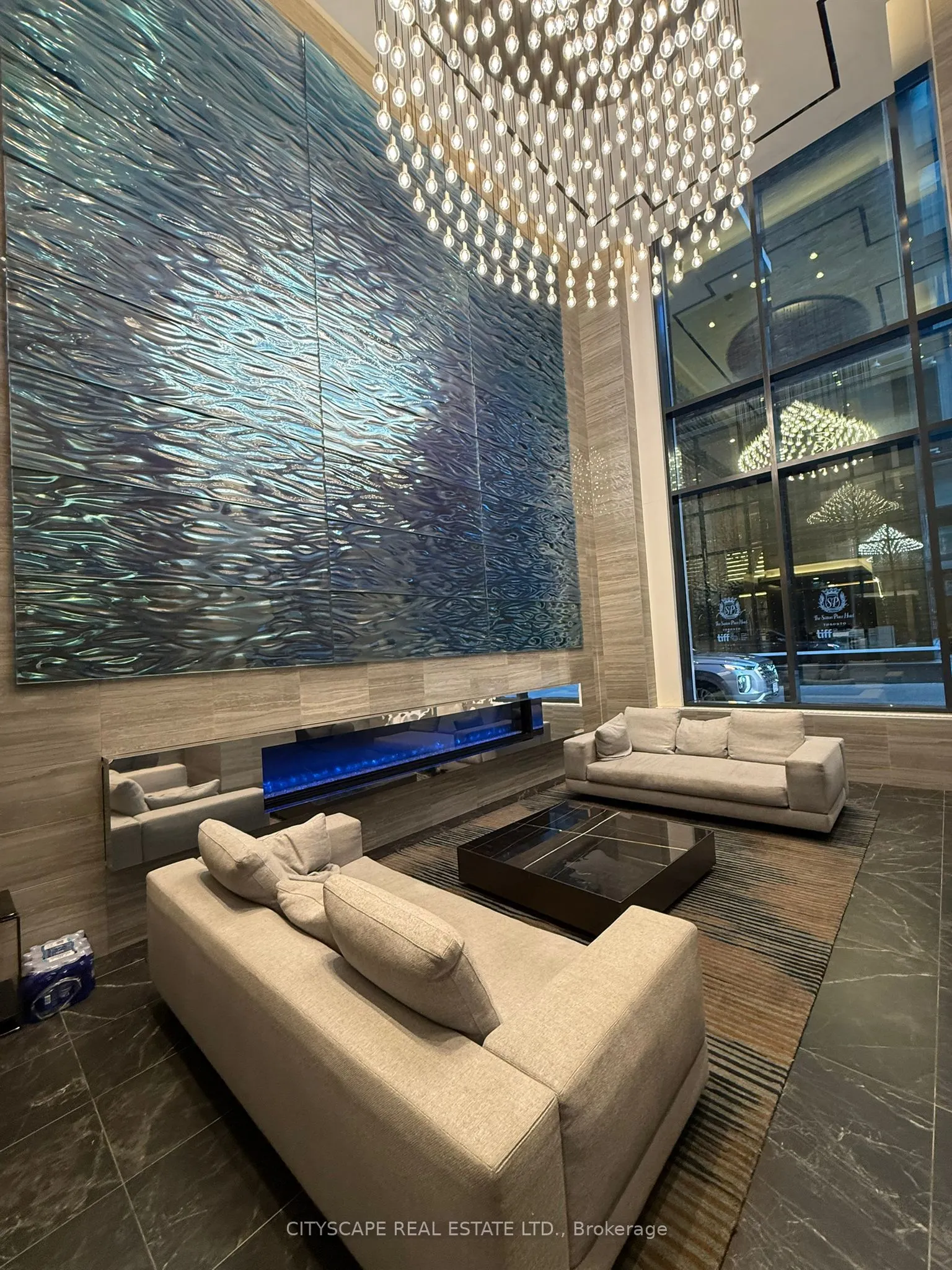 115 Blue Jays Way, #2701