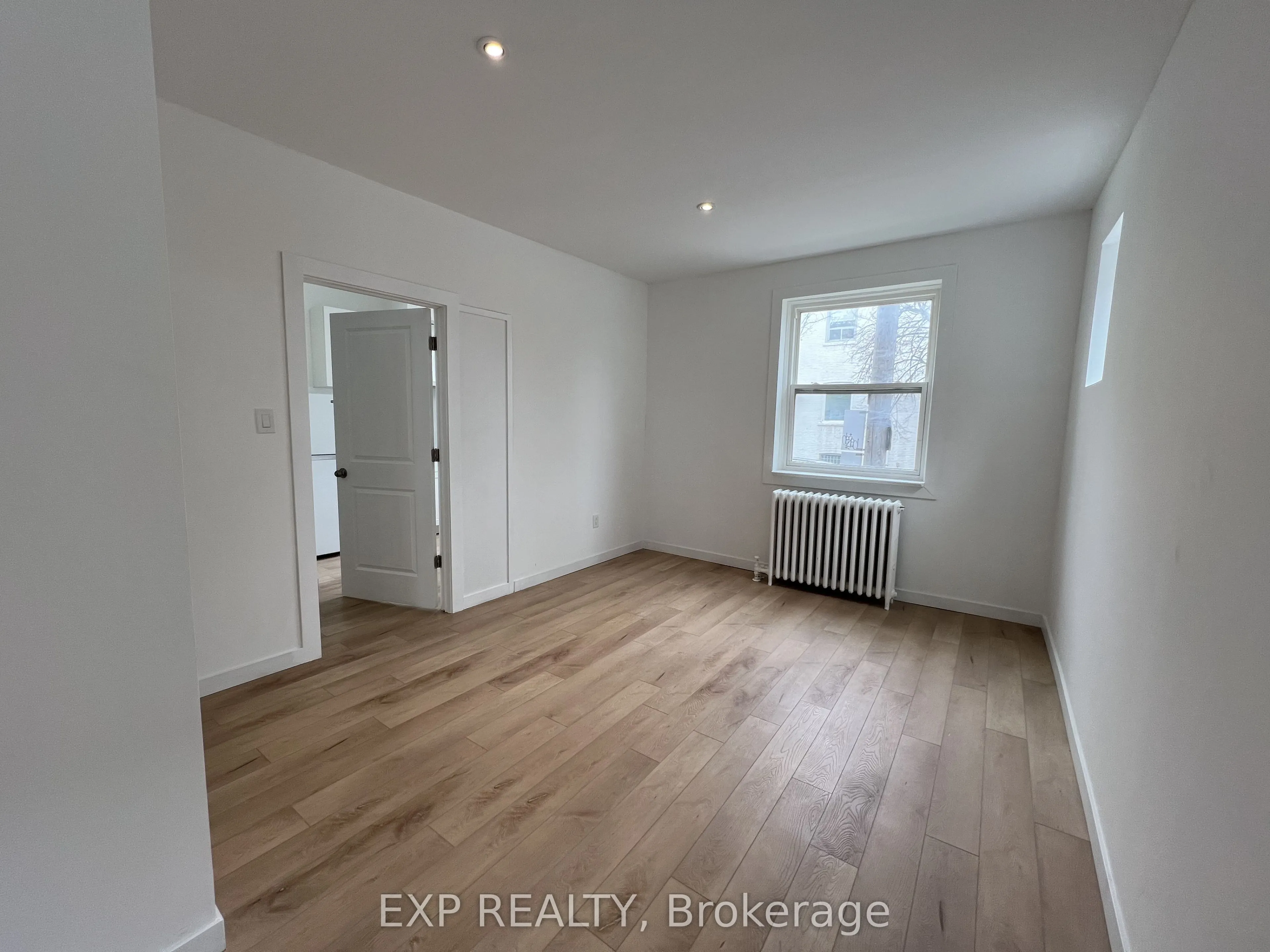100 Greensides Avenue, #1DL