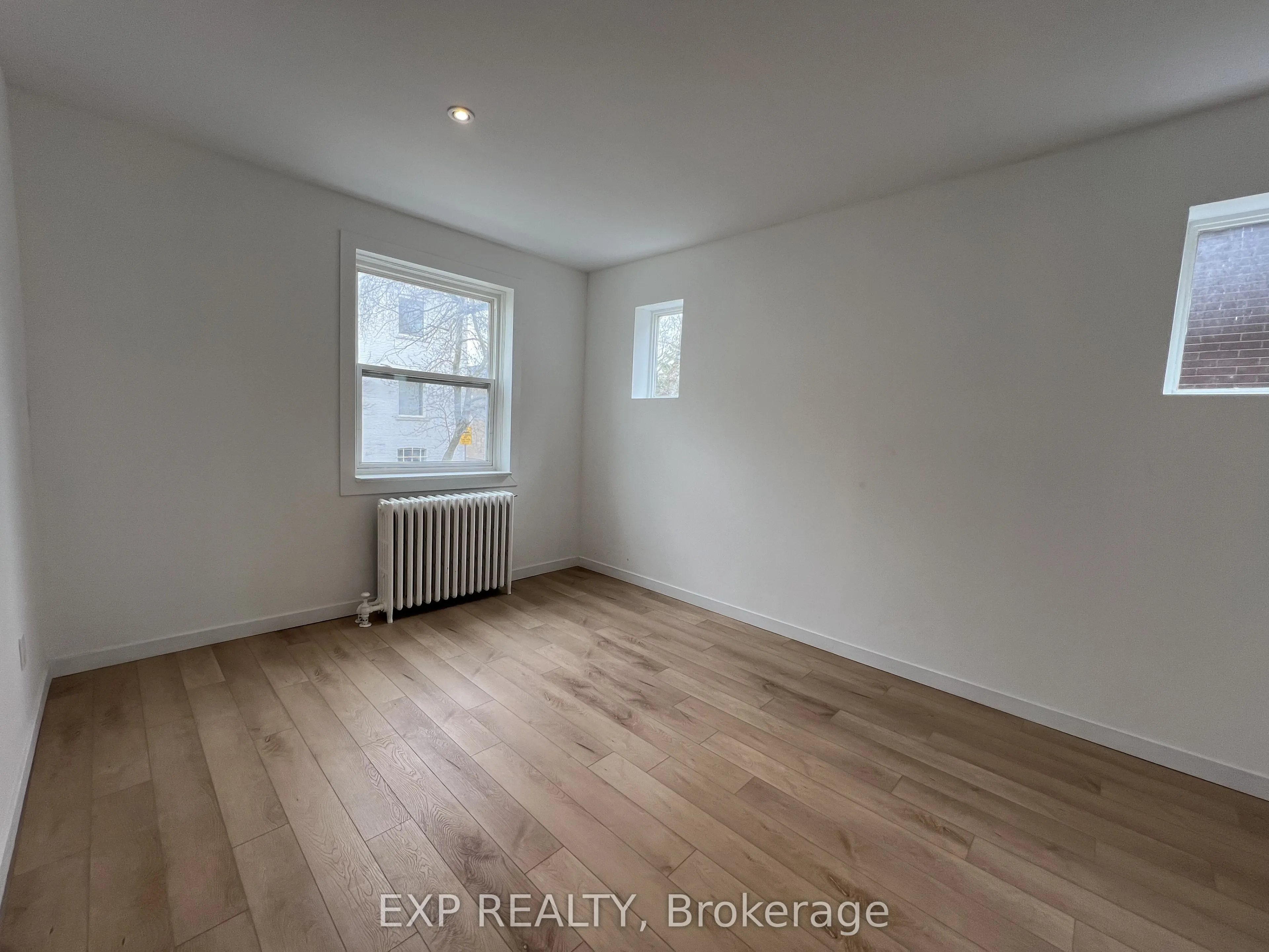 100 Greensides Avenue, #1DL