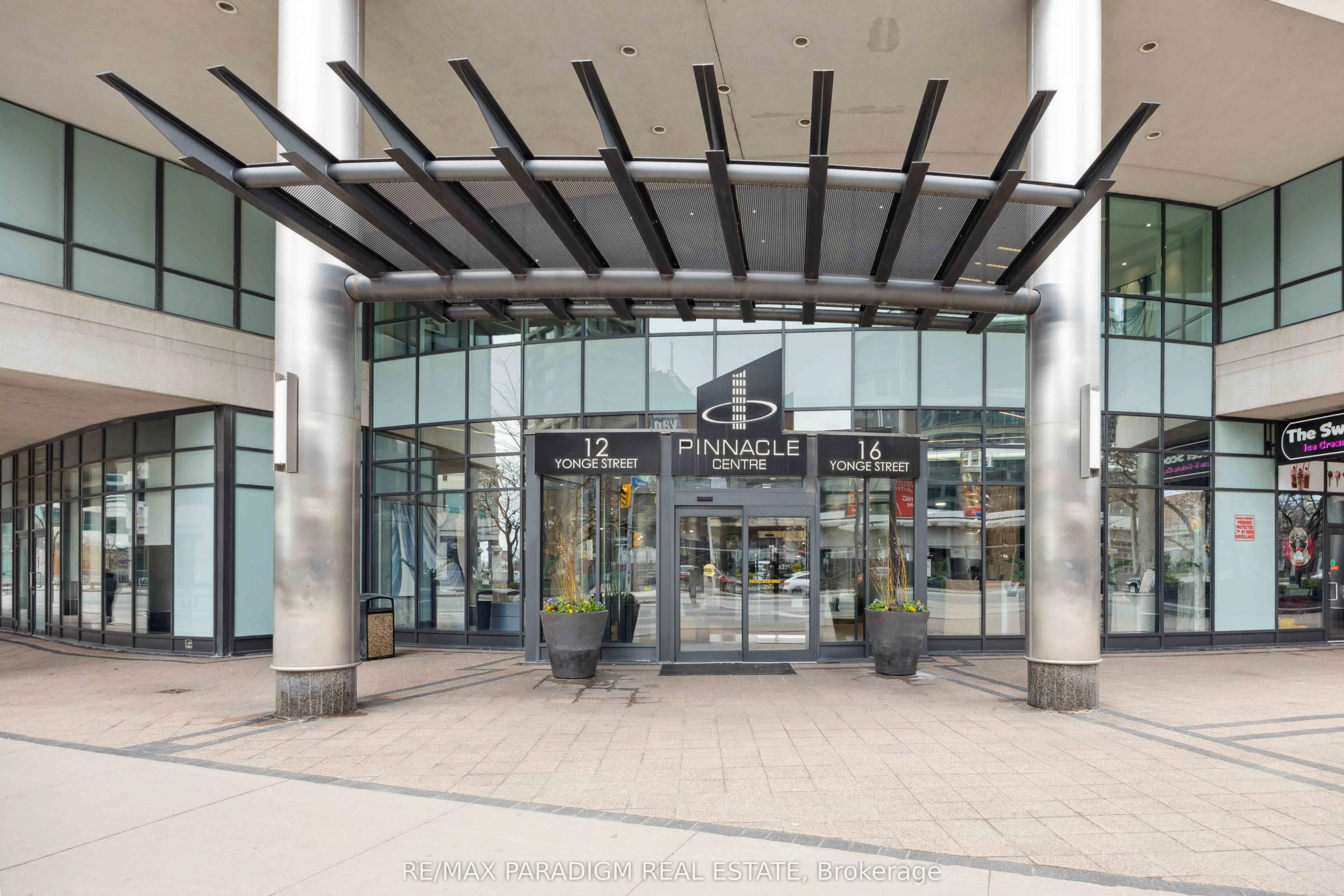 16 Yonge Street, #2512