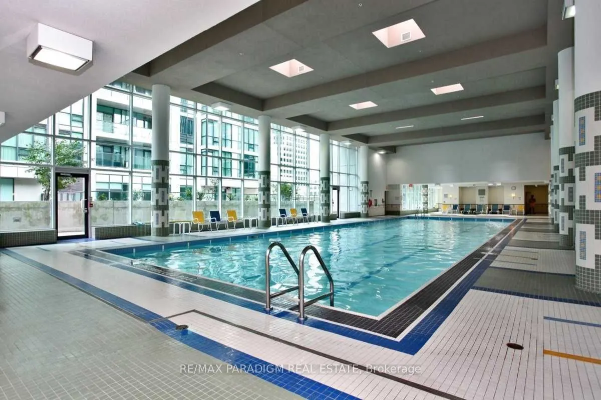 16 Yonge Street, #2512