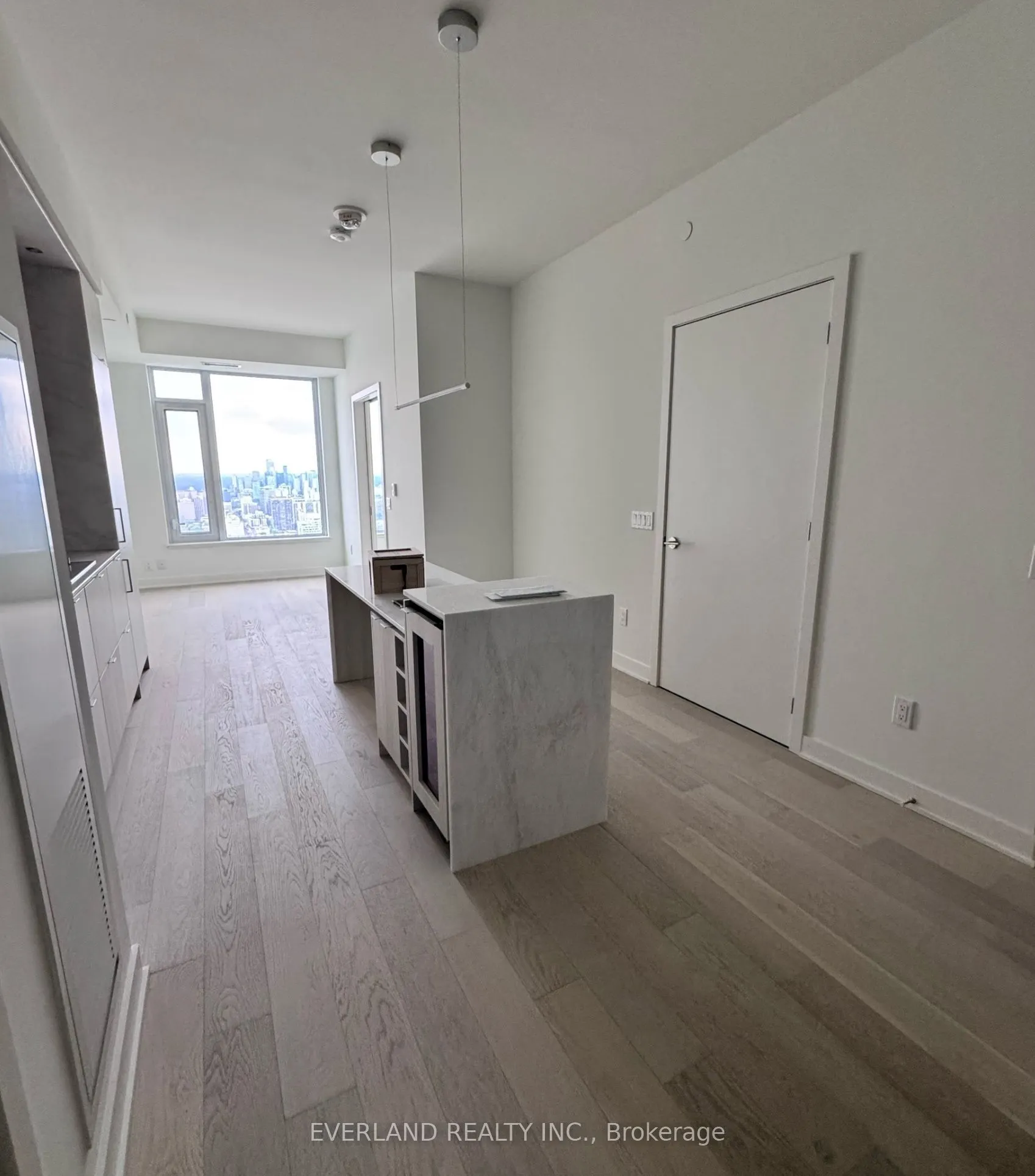 11 Yorkville Avenue, #4803