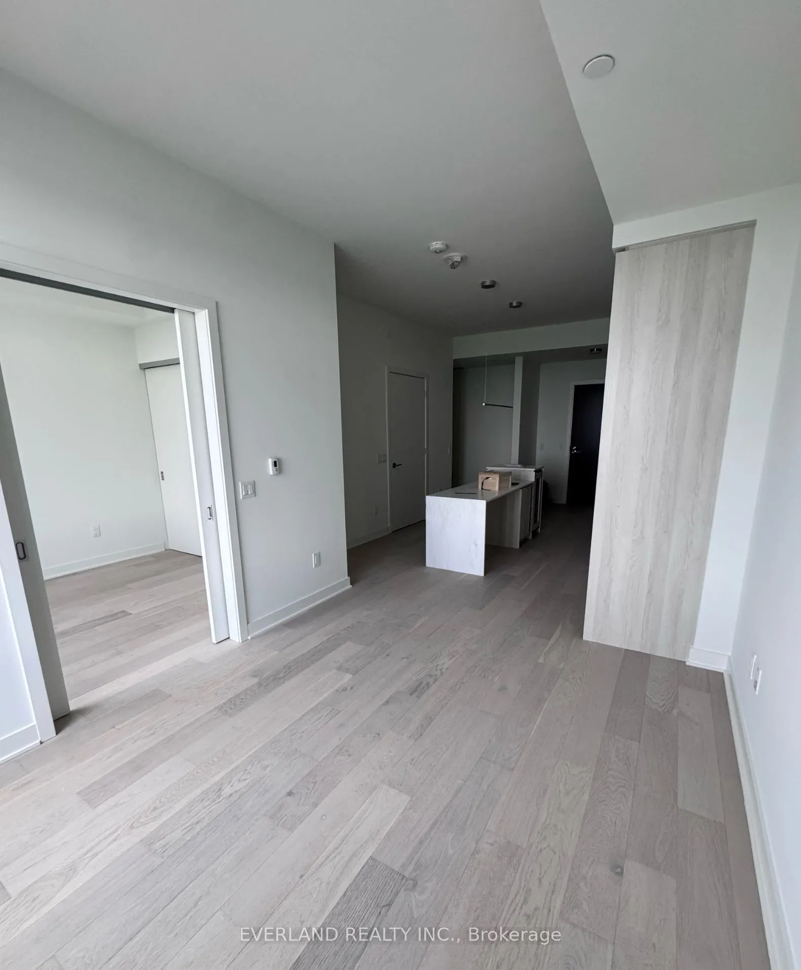 11 Yorkville Avenue, #4803