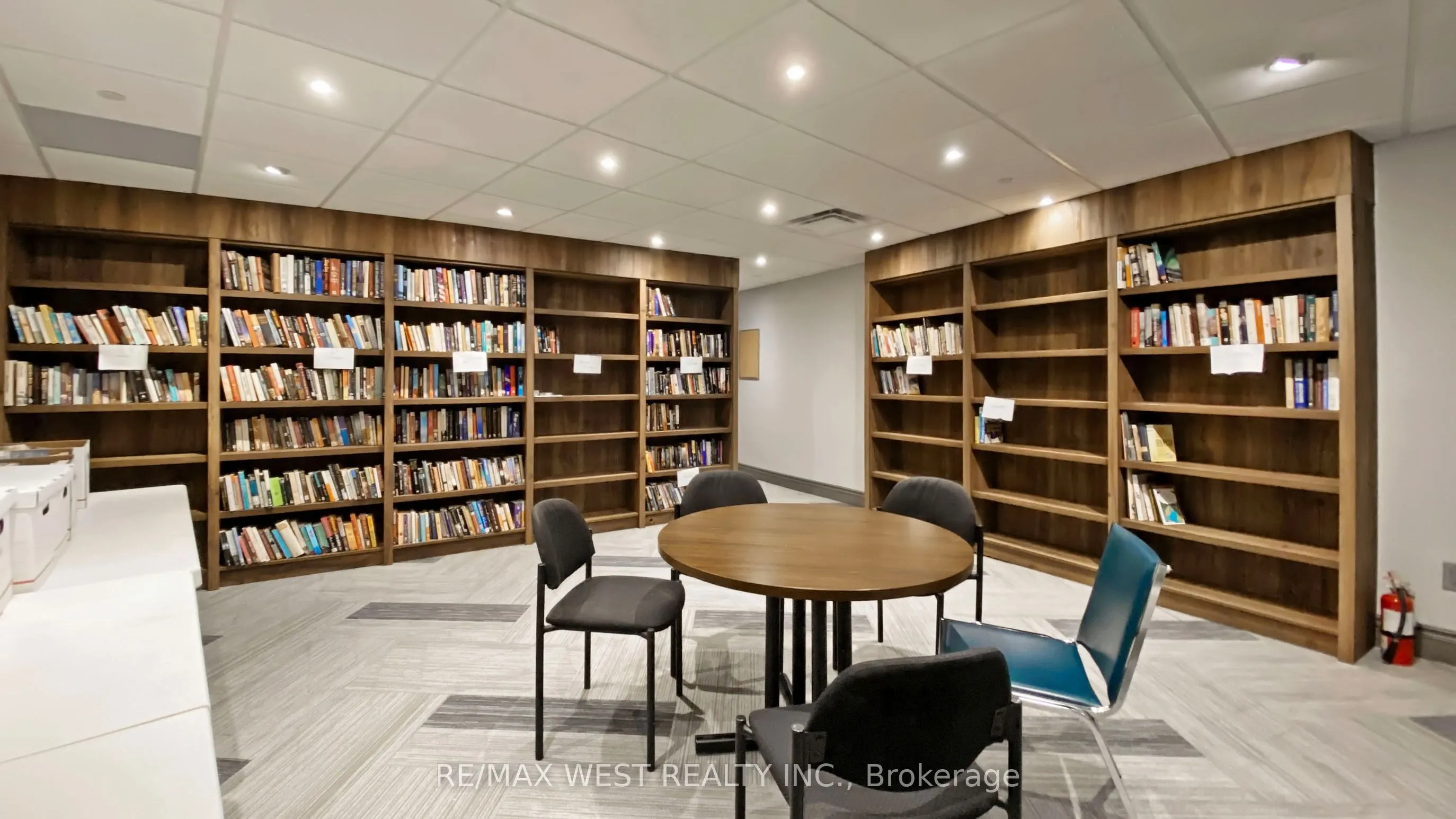 1555 Finch Avenue E, #1108