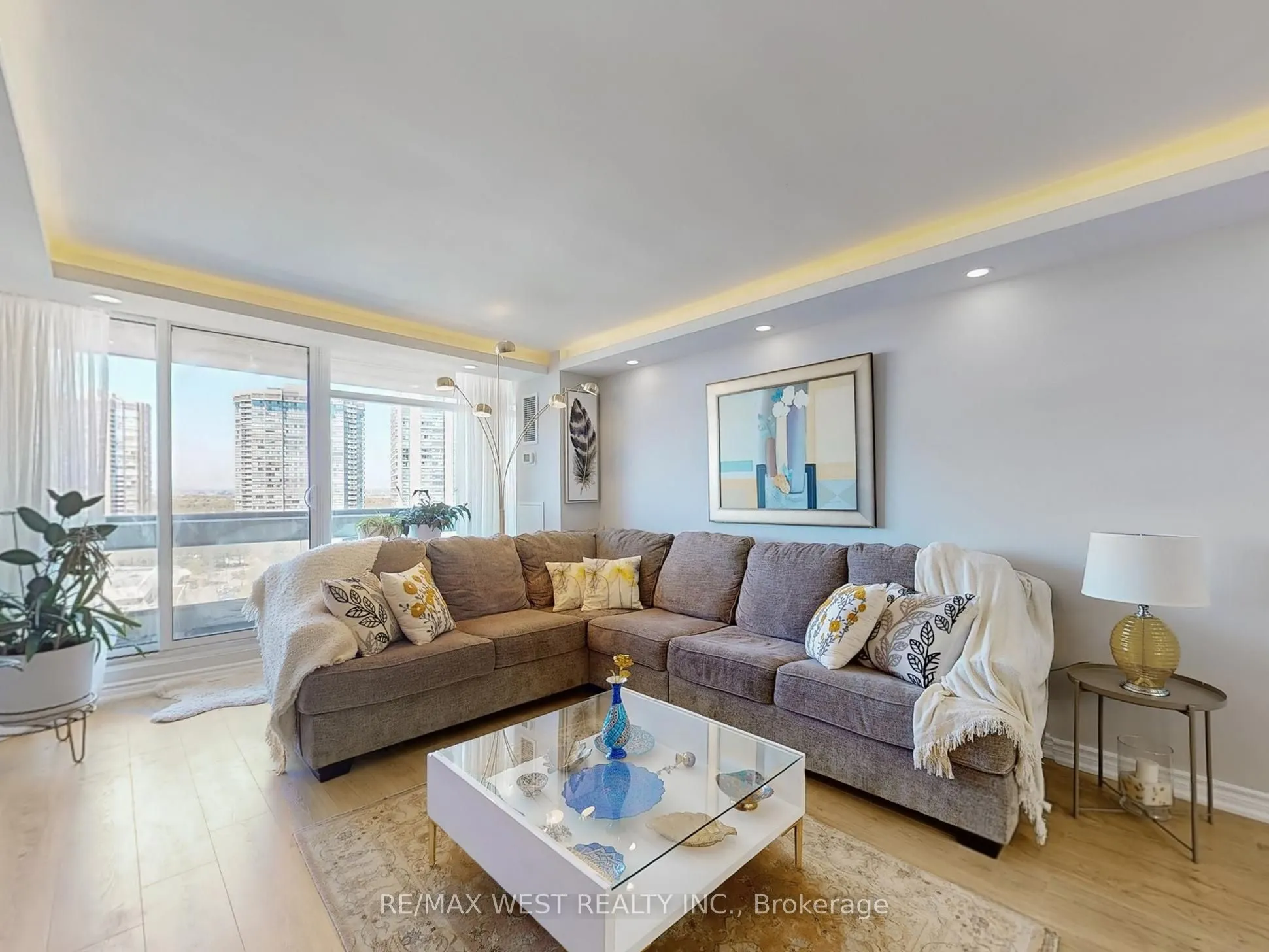 1555 Finch Avenue E, #1108