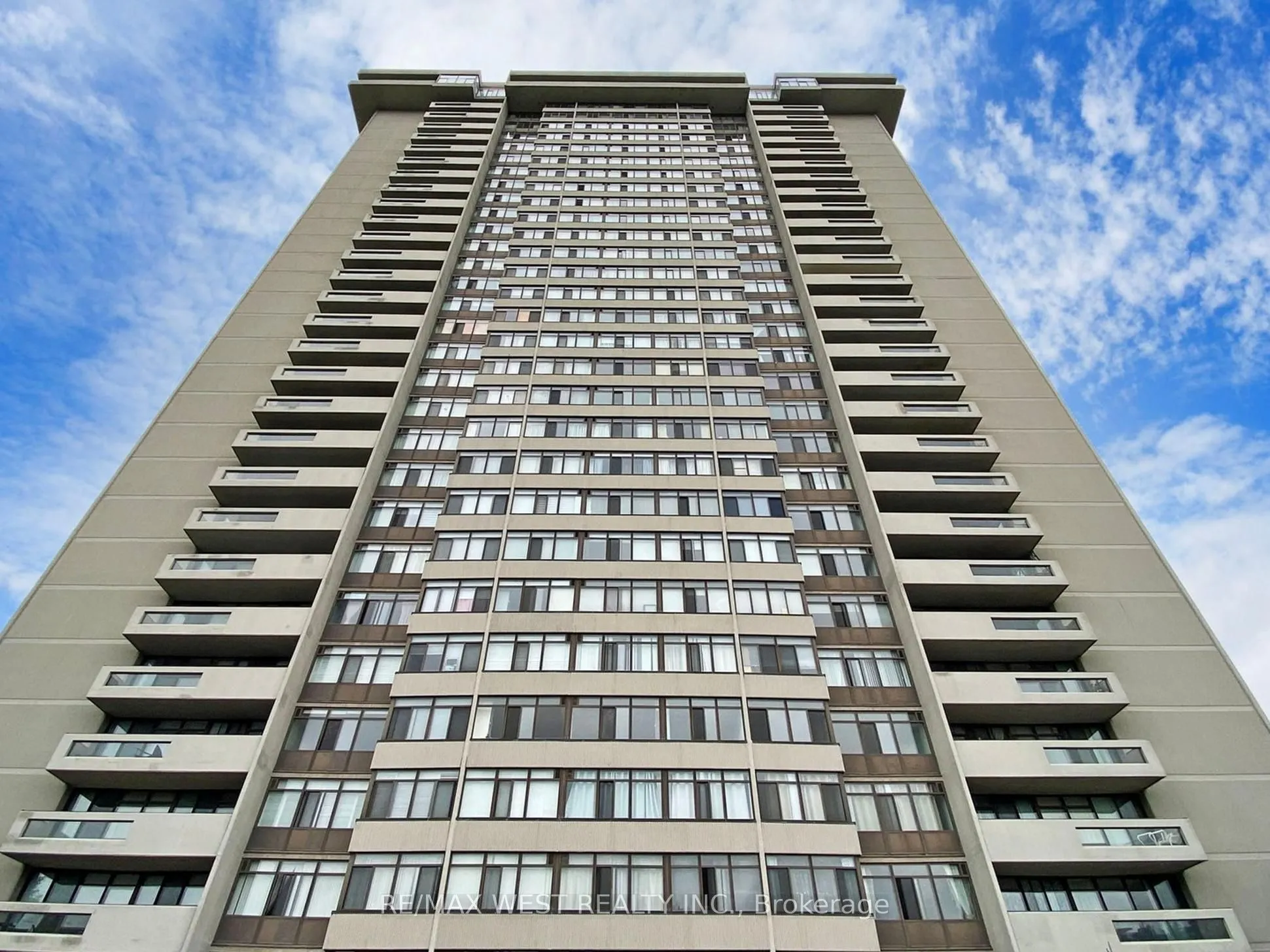 1555 Finch Avenue E, #1108