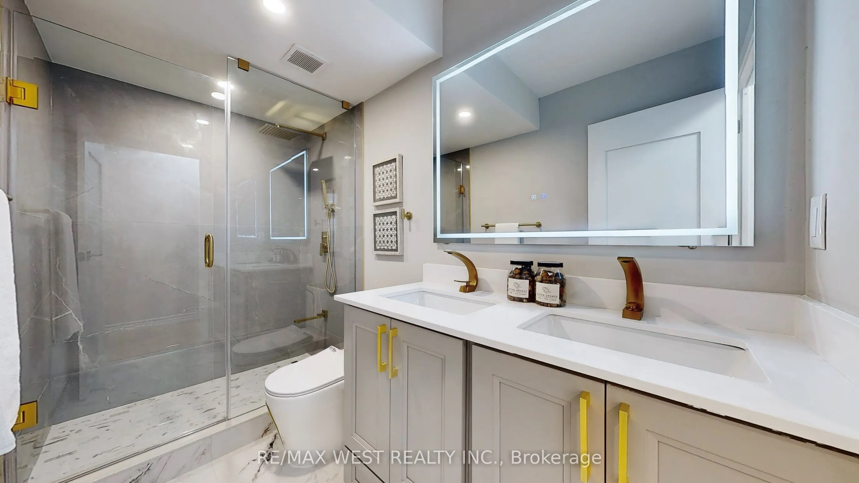 1555 Finch Avenue E, #1108