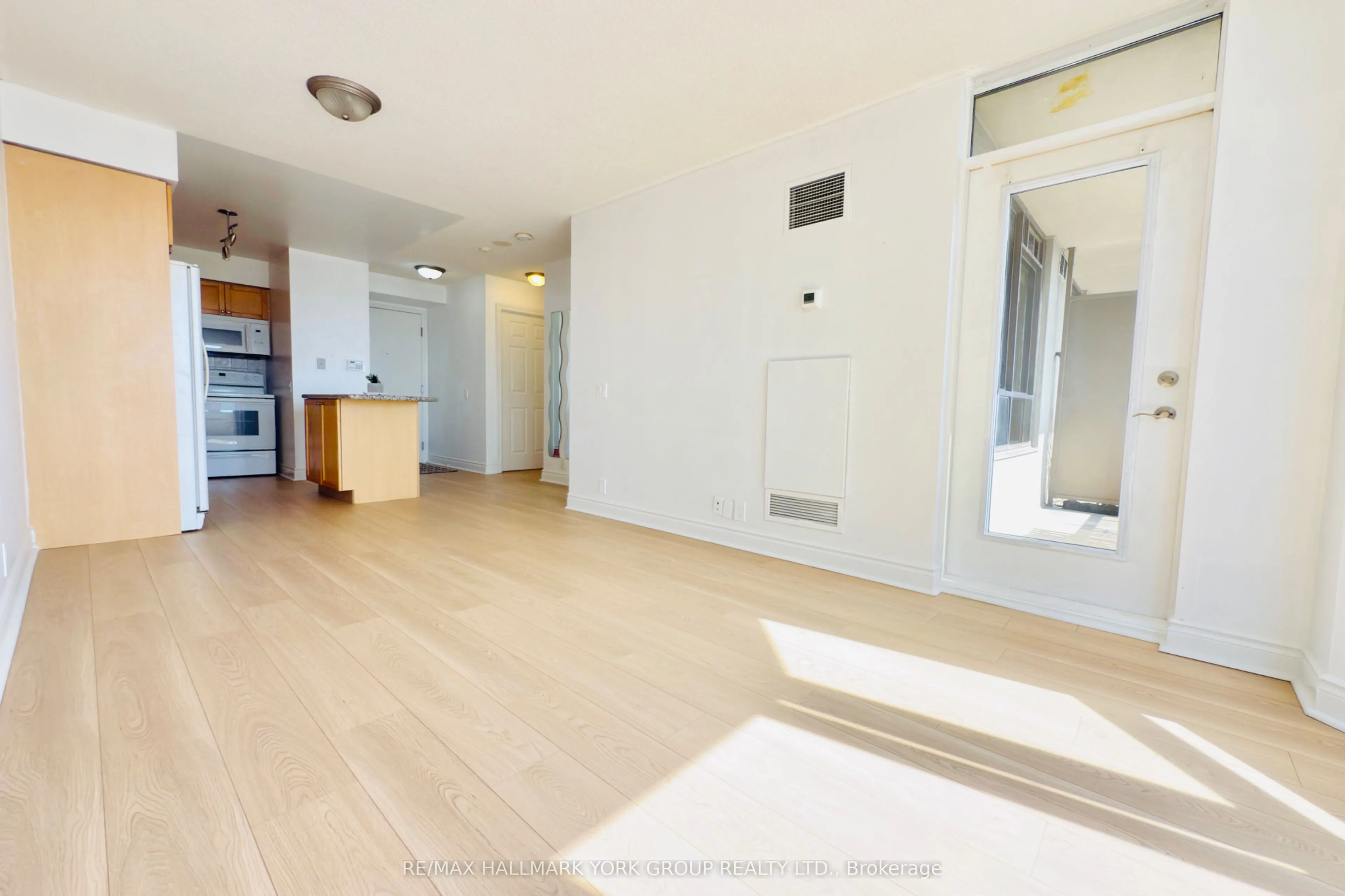 80 Harrison Garden Boulevard, #1325