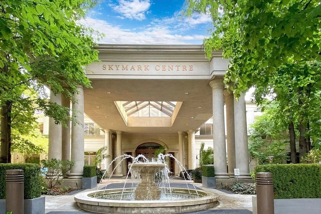 80 Harrison Garden Boulevard, #1325