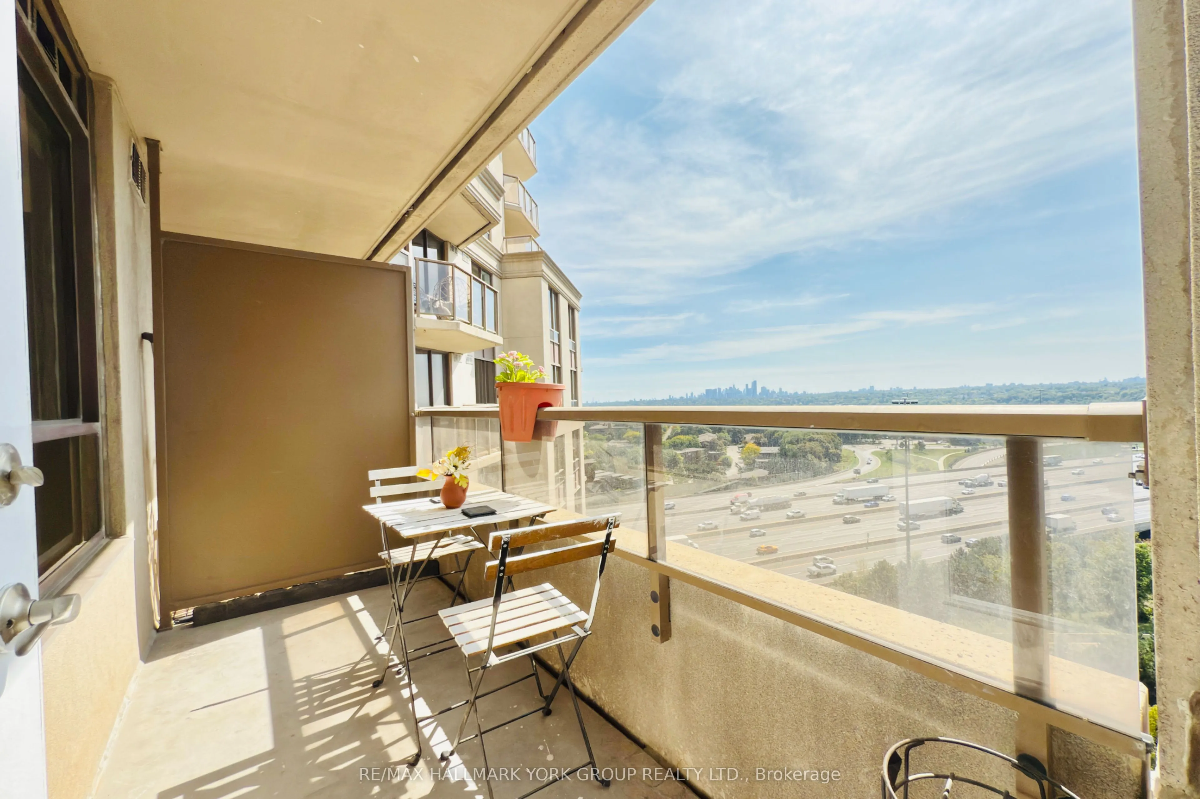 80 Harrison Garden Boulevard, #1325