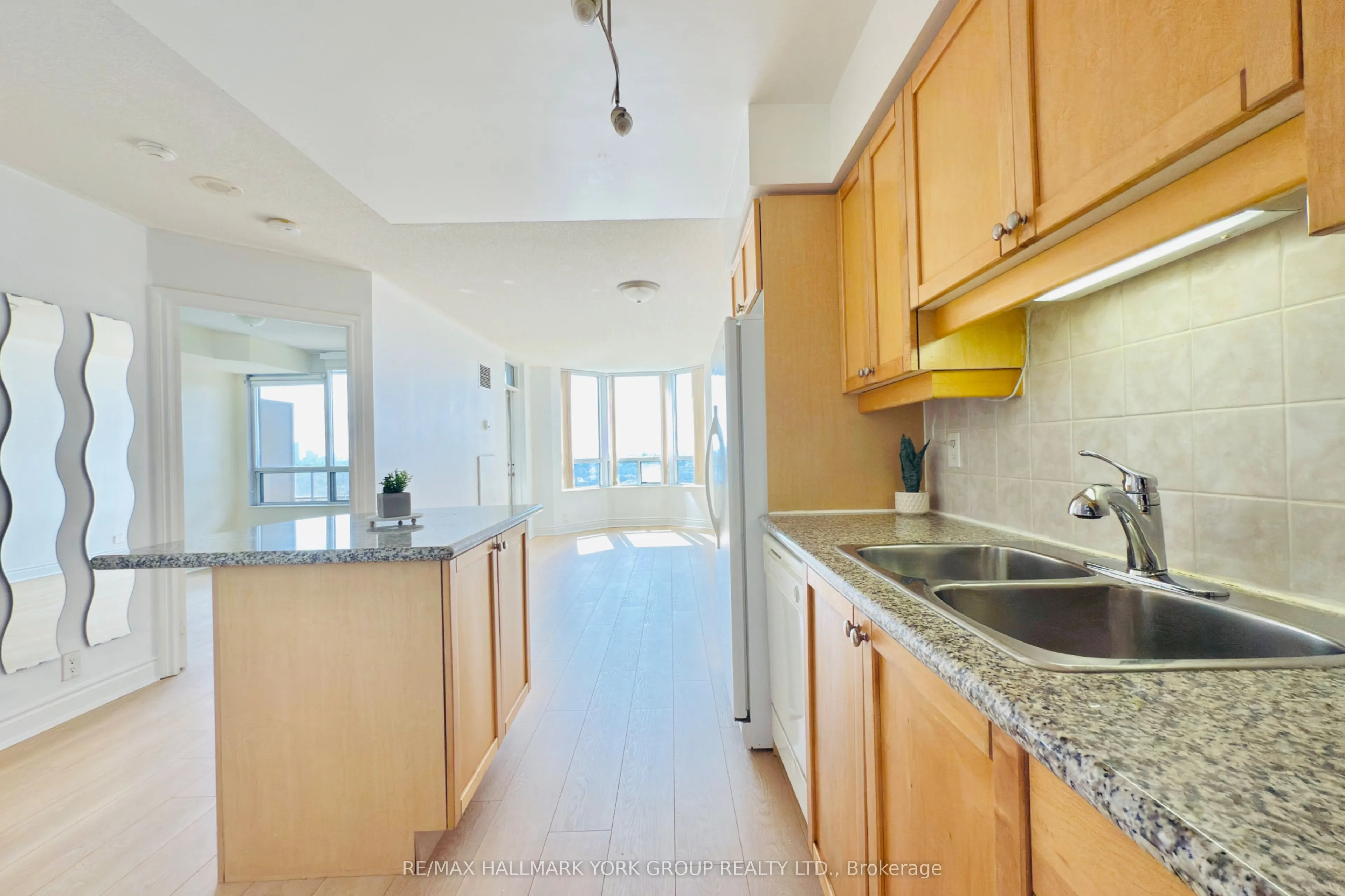 80 Harrison Garden Boulevard, #1325