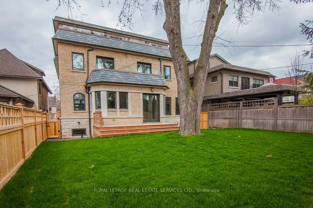 441 Oriole Parkway