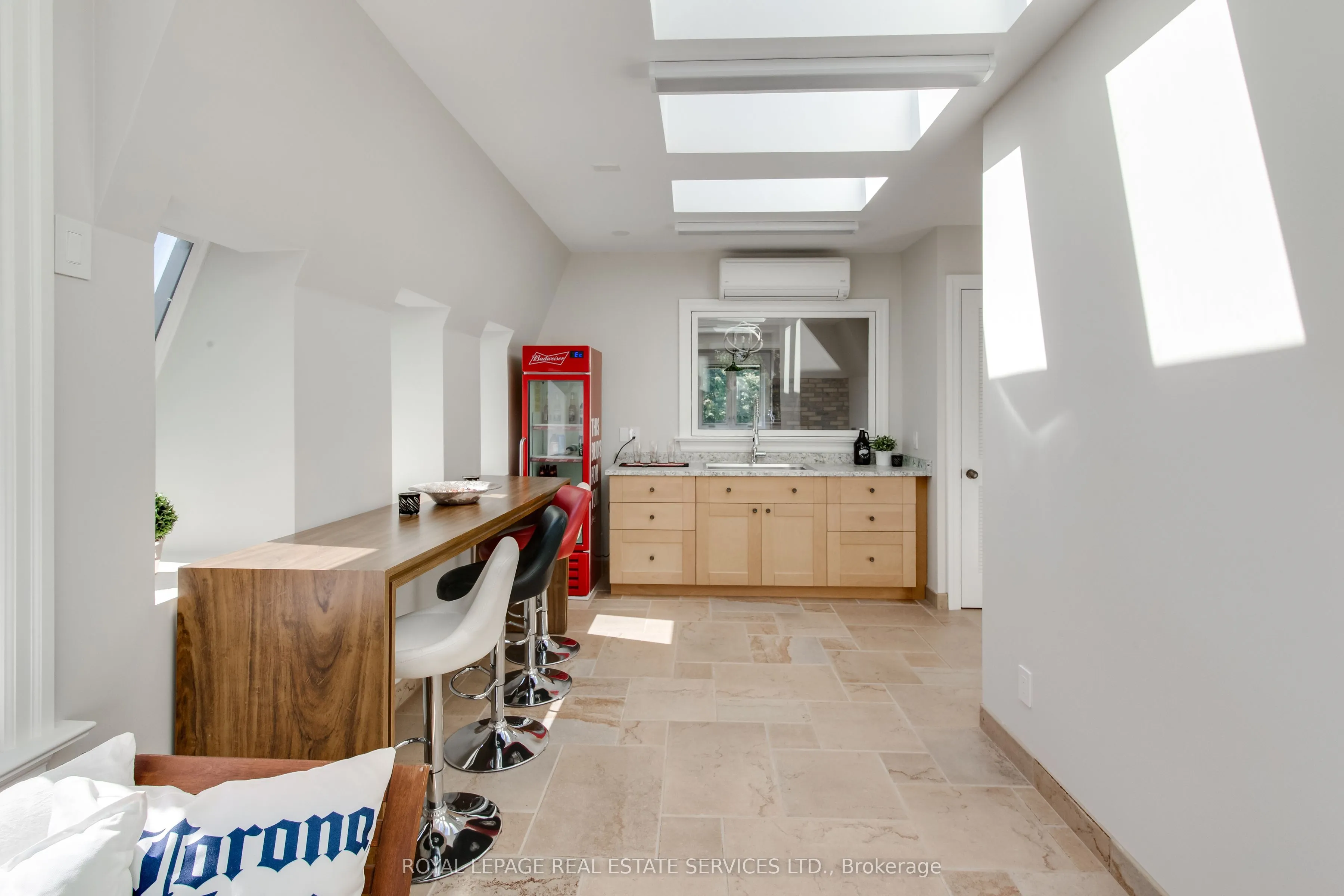 441 Oriole Parkway