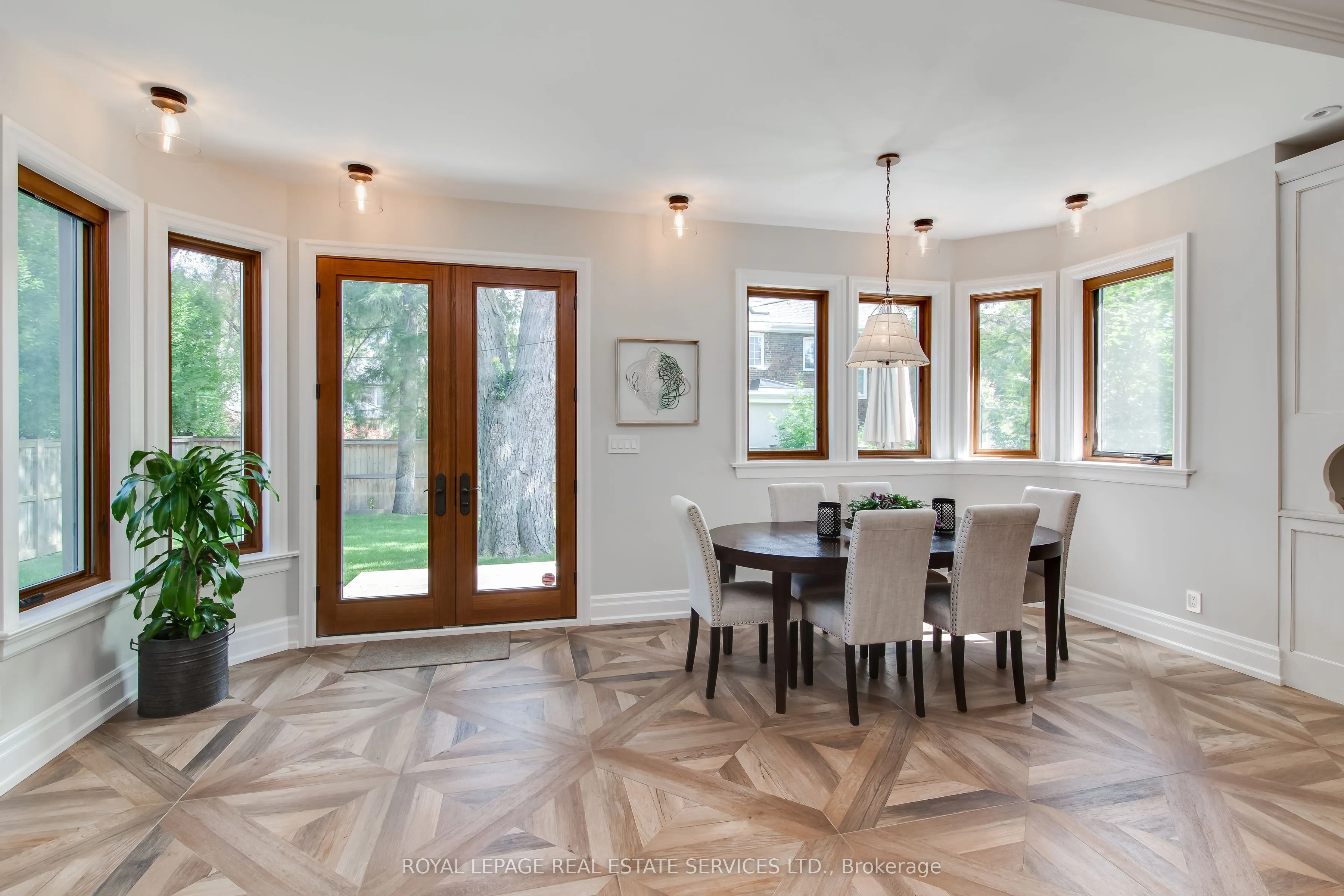 441 Oriole Parkway