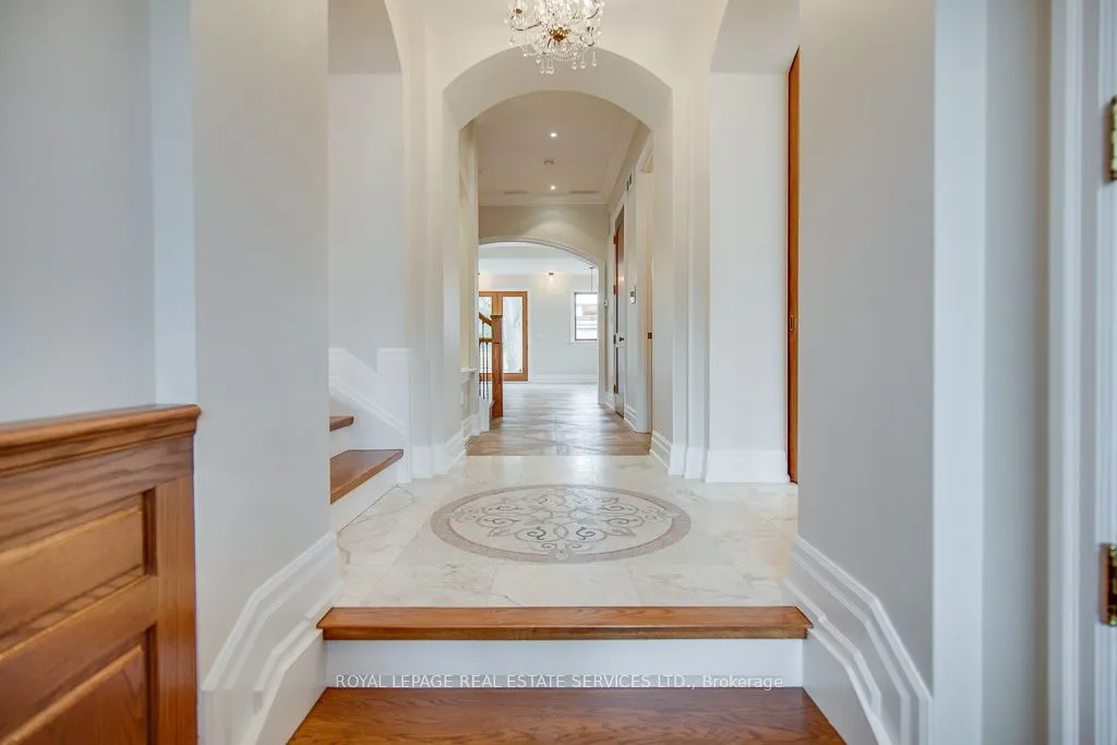 441 Oriole Parkway