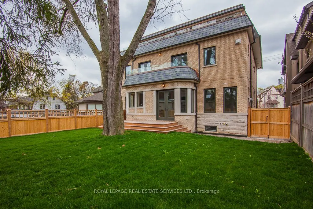 441 Oriole Parkway