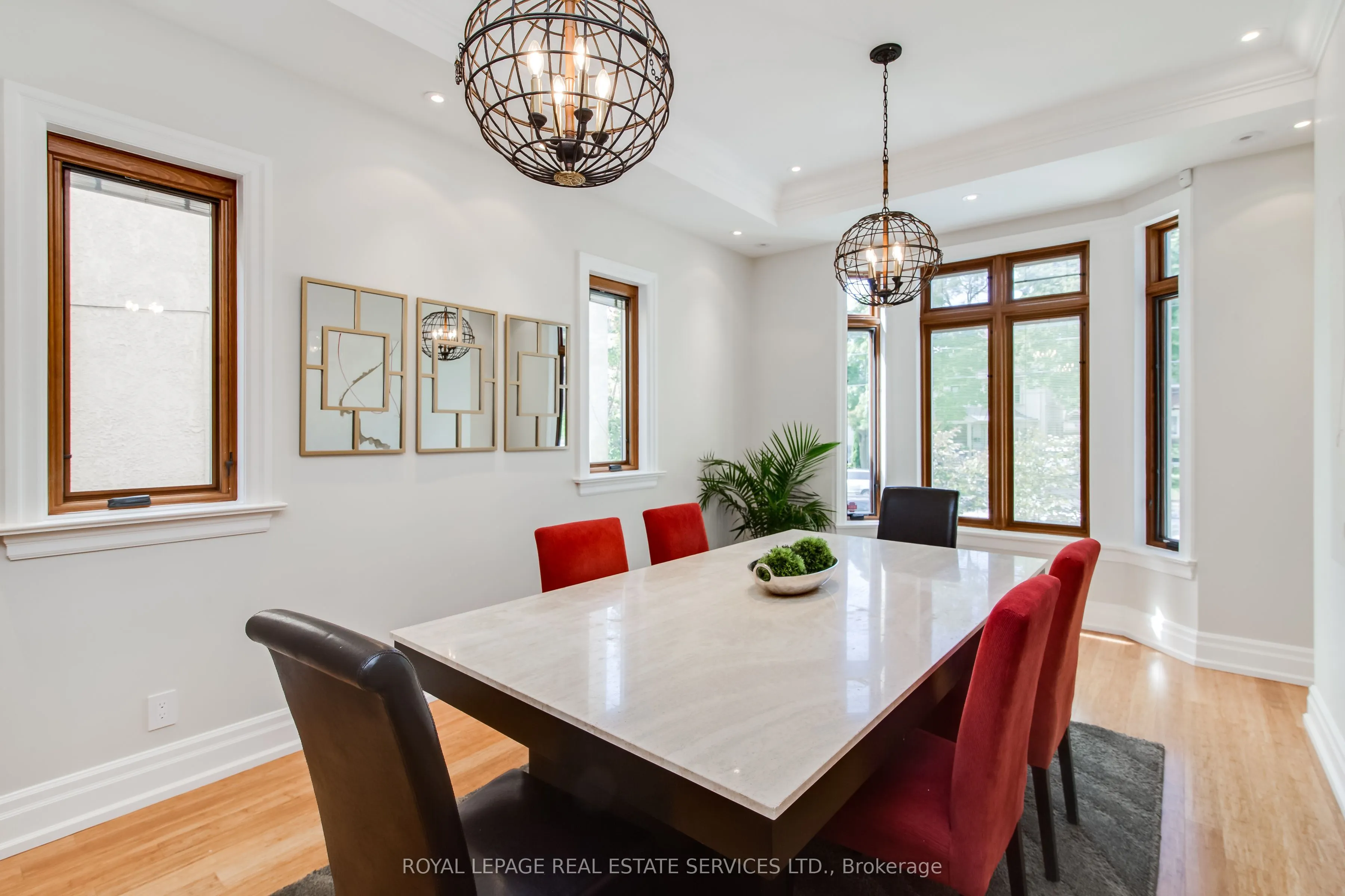 441 Oriole Parkway