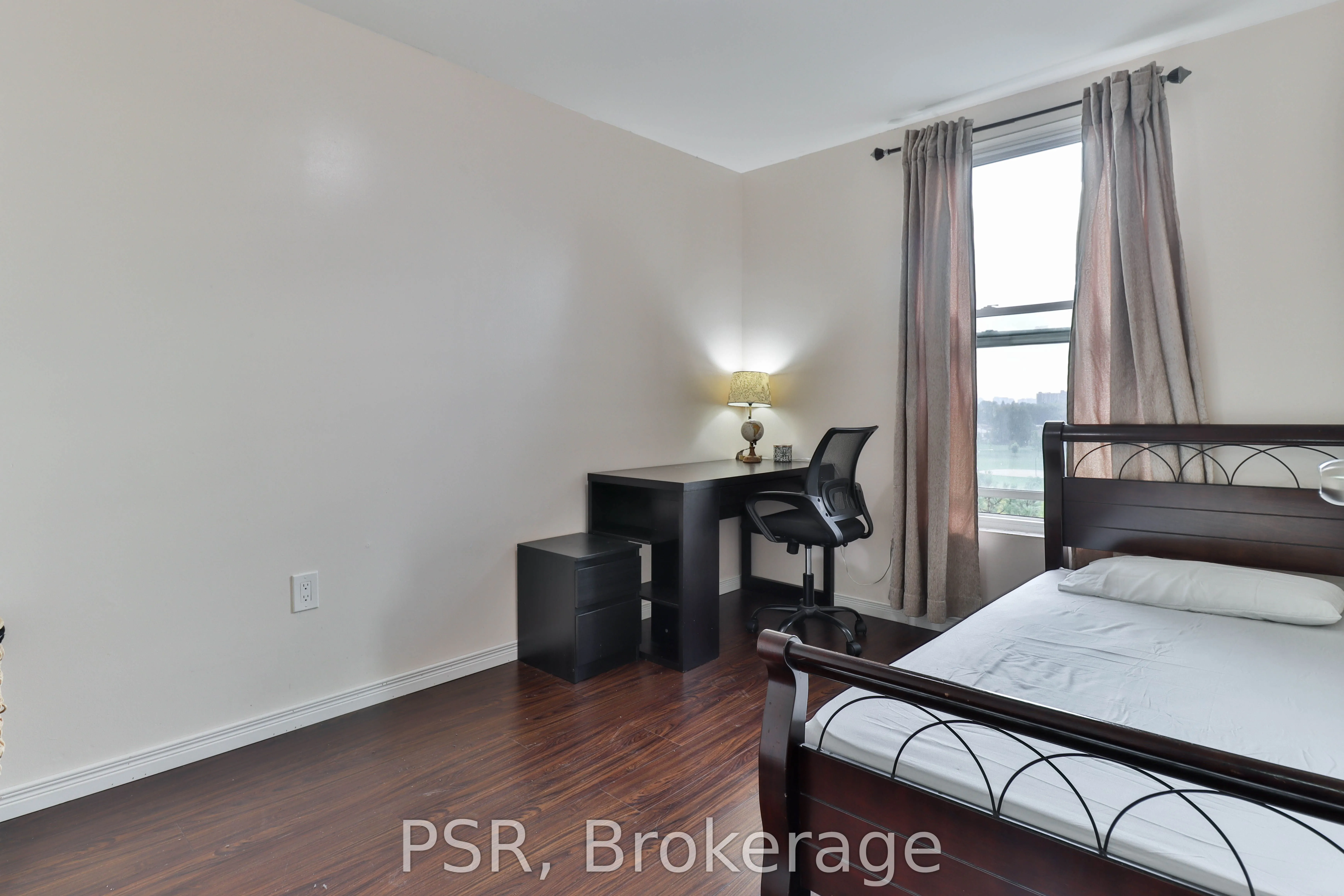 165 Cherokee Boulevard