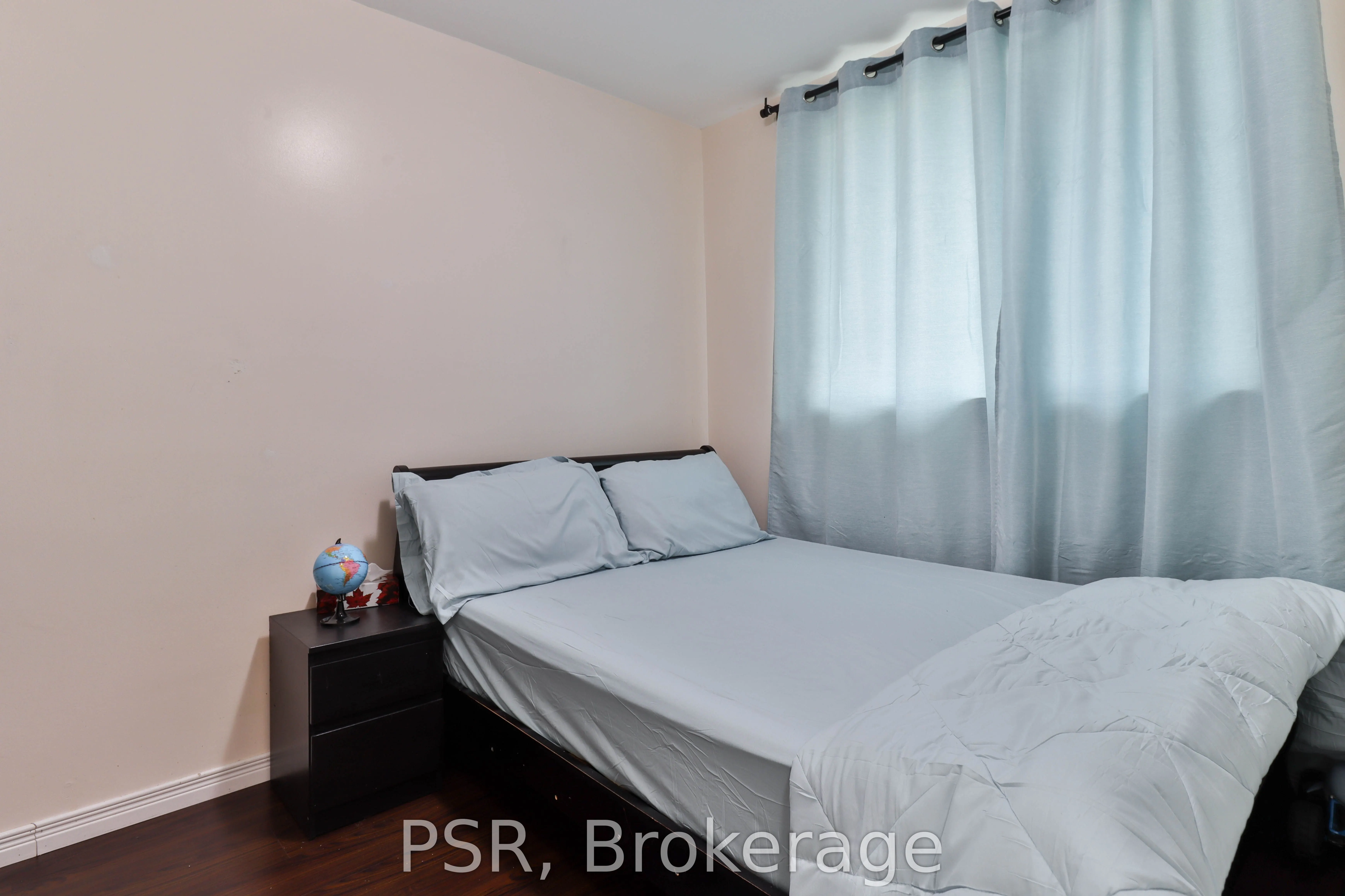165 Cherokee Boulevard