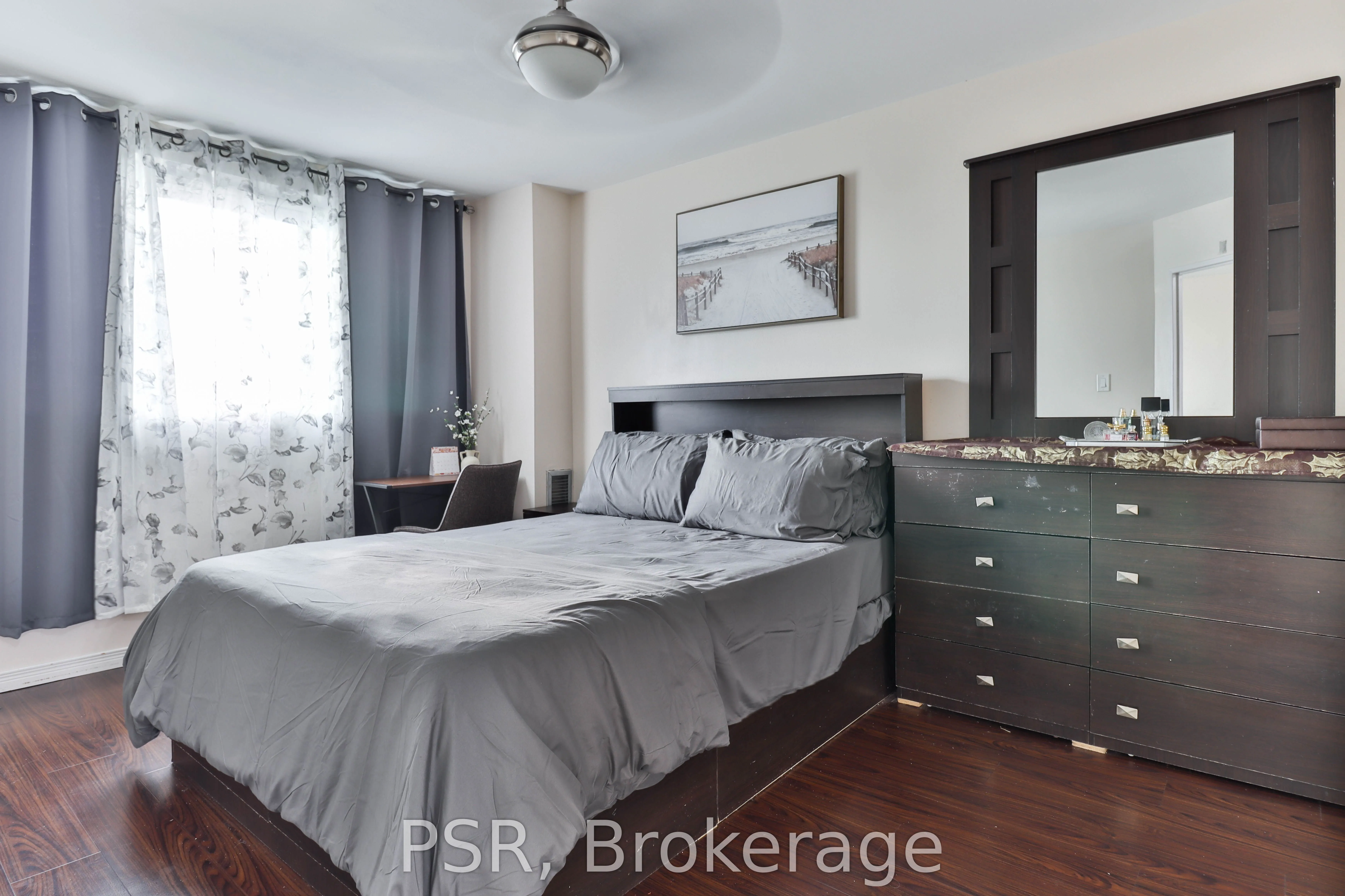 165 Cherokee Boulevard