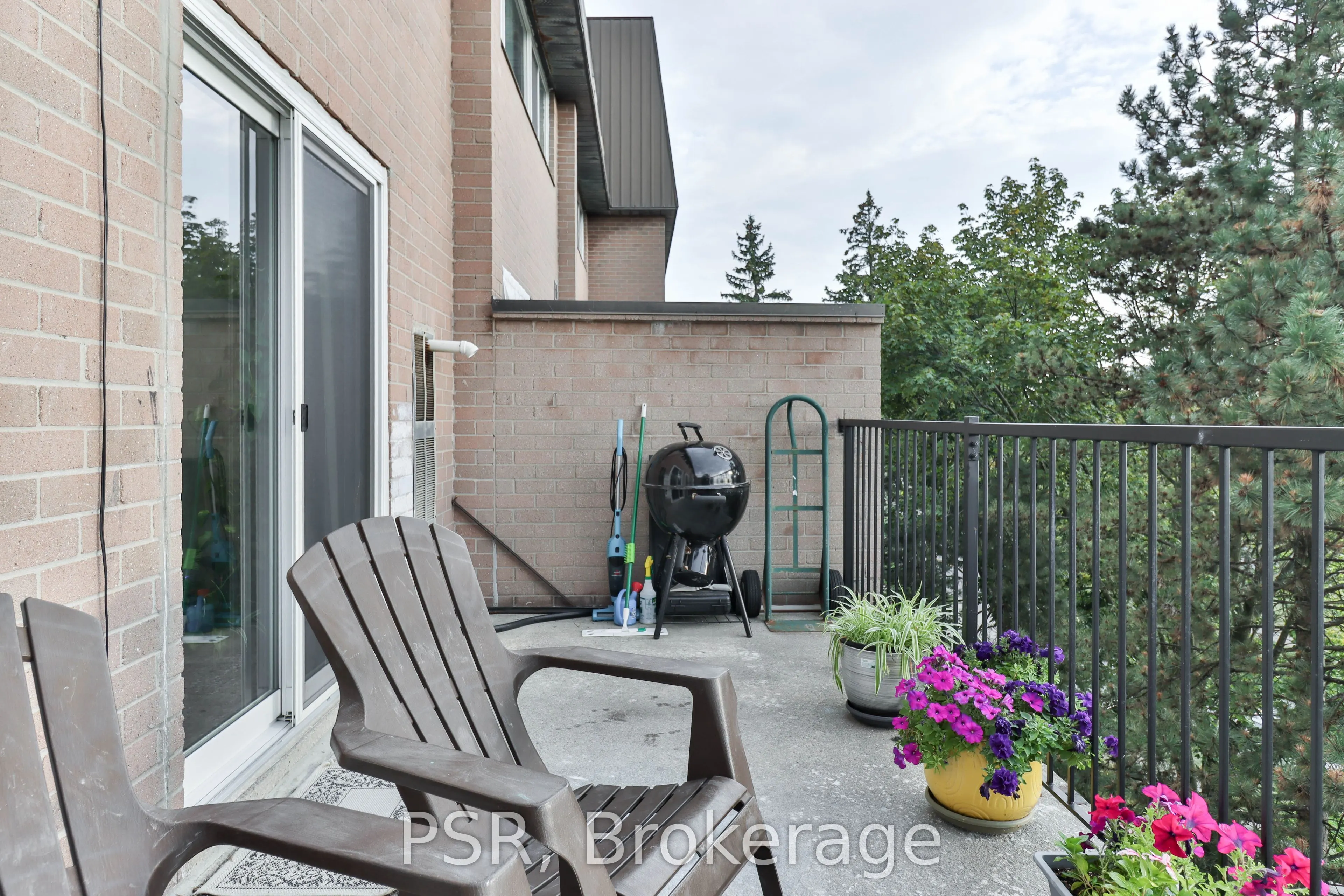 165 Cherokee Boulevard