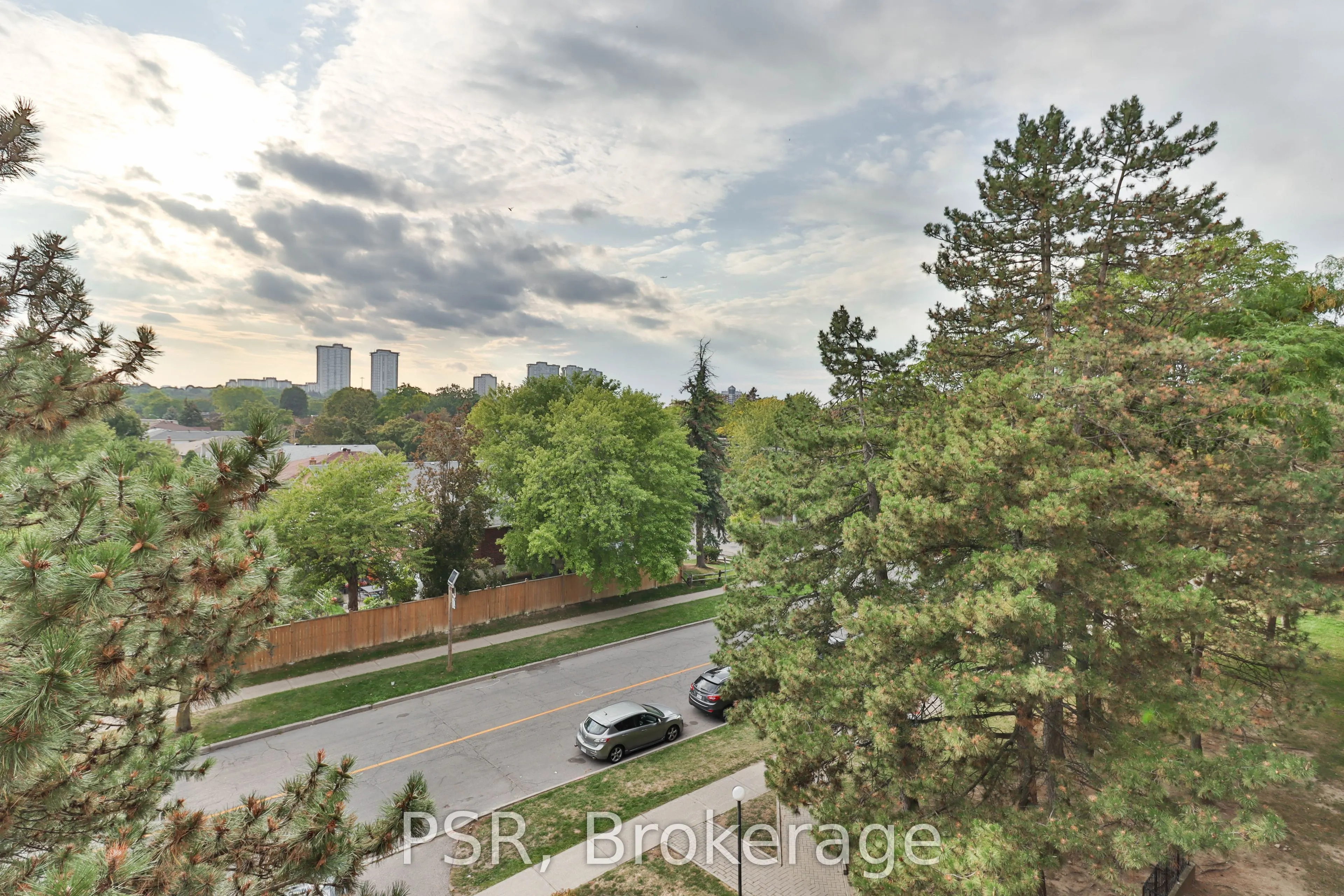165 Cherokee Boulevard