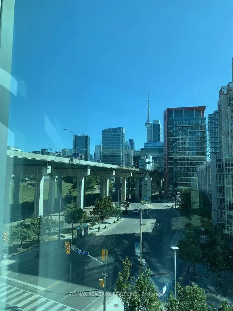 209 Fort York Boulevard, #574