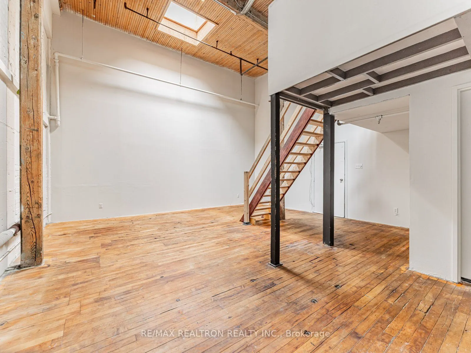 227 Sterling Road, #208