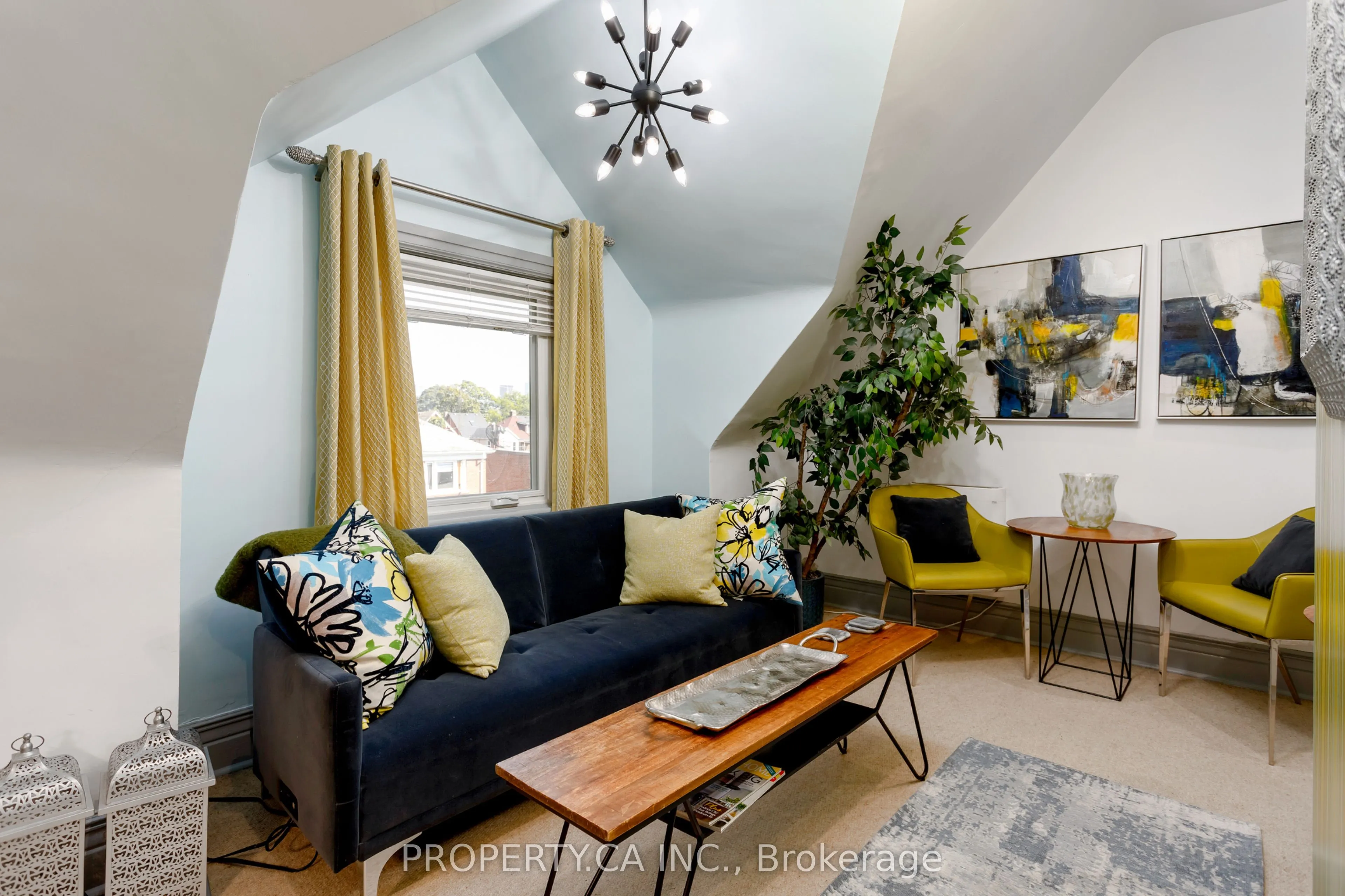 458 Roxton Road