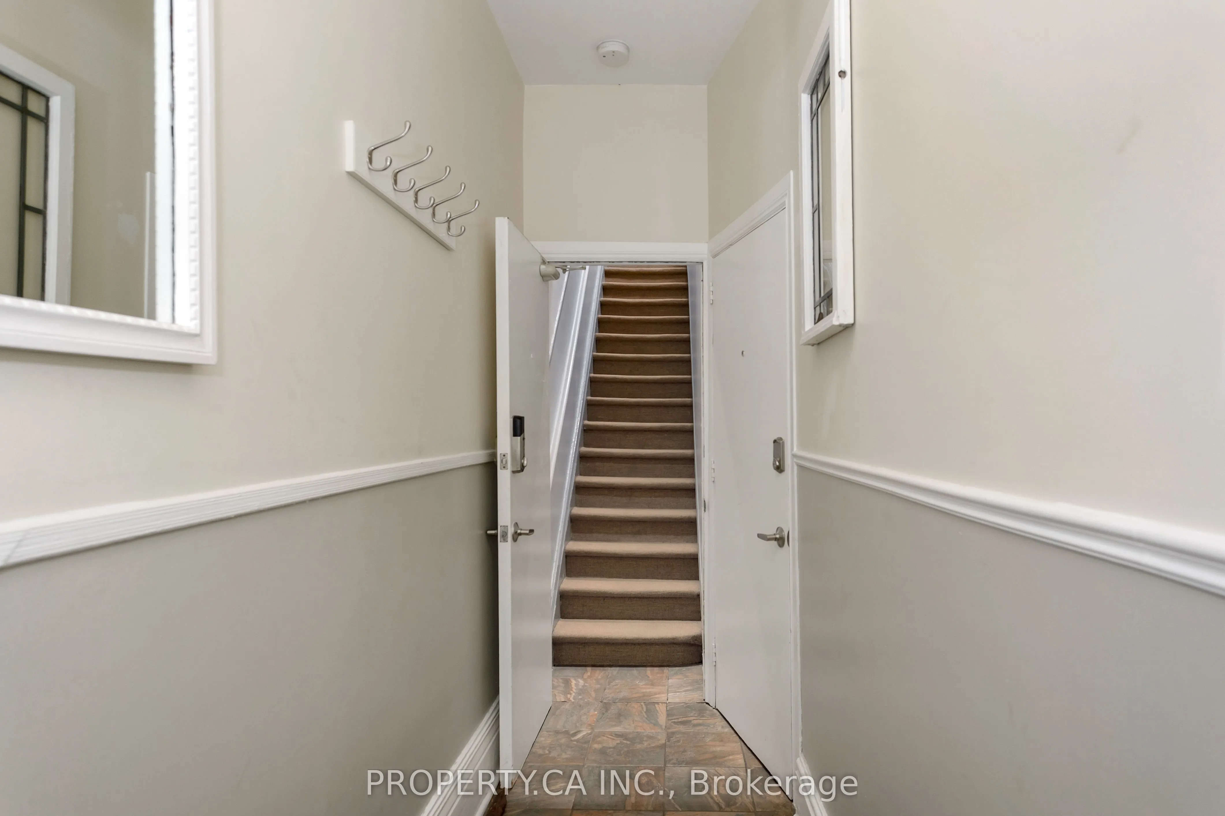 458 Roxton Road