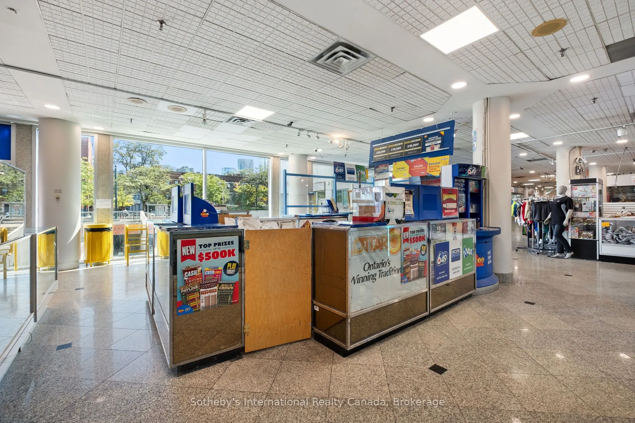 222 Spadina Avenue, #237