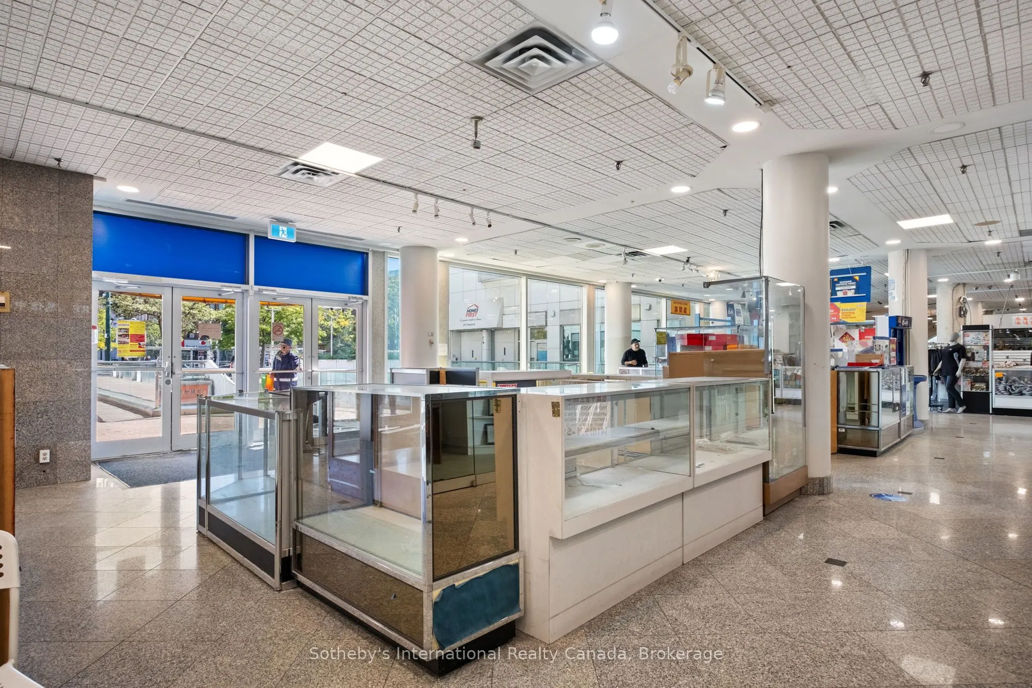 222 Spadina Avenue, #237