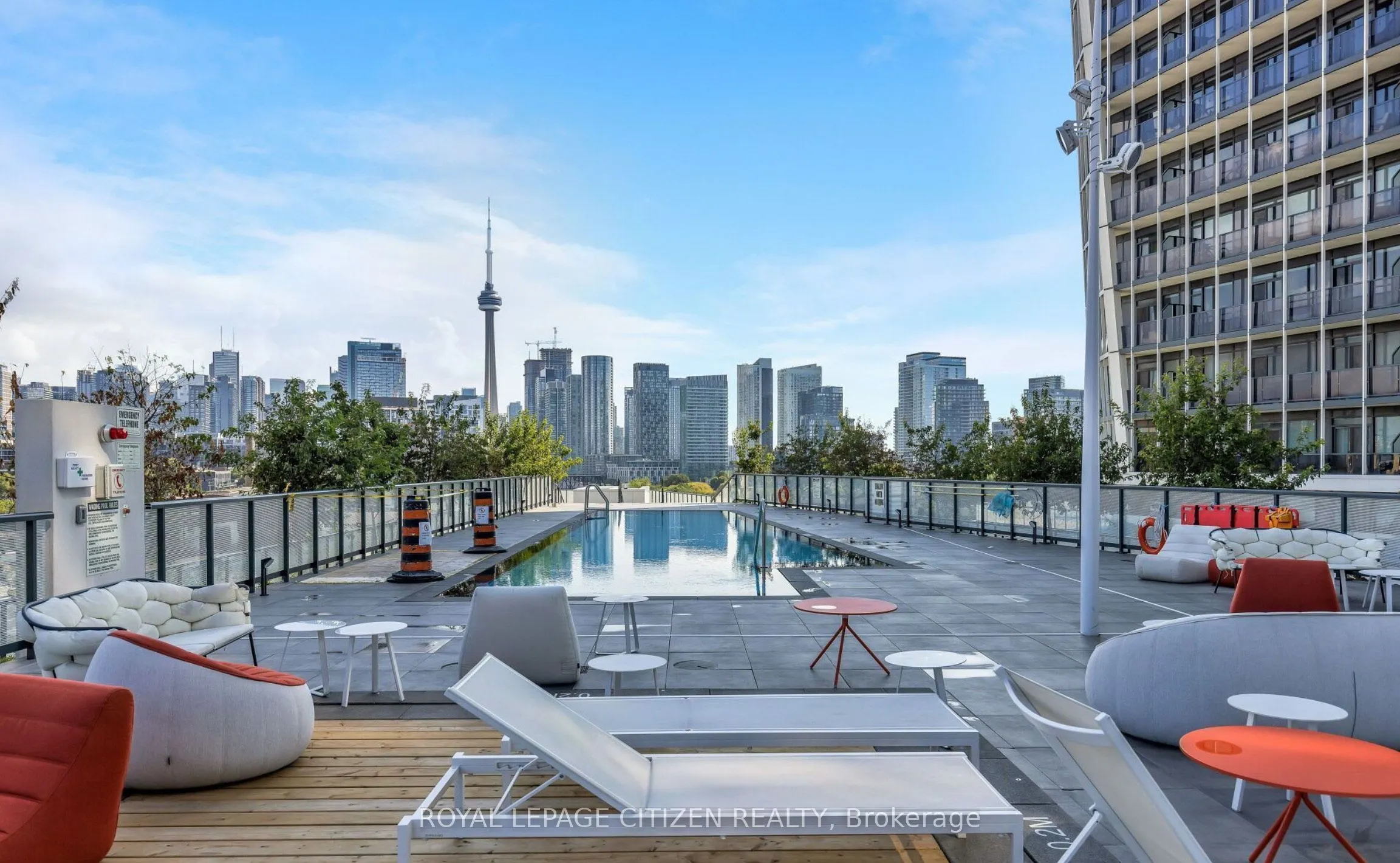 50 Ordnance Street E, #418