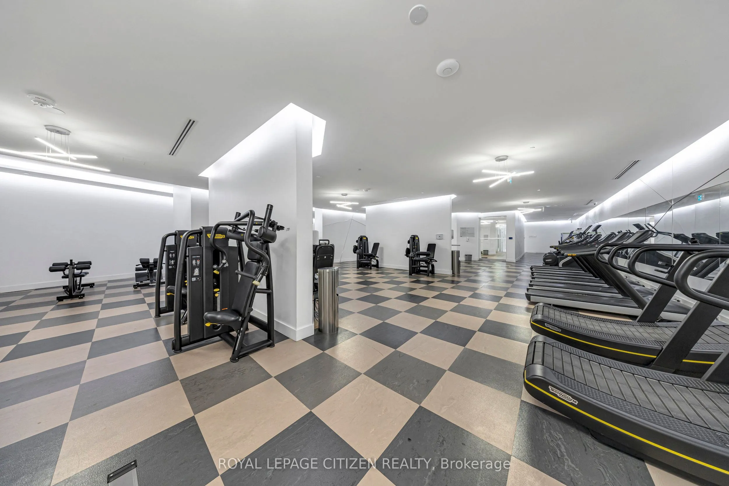 50 Ordnance Street E, #418