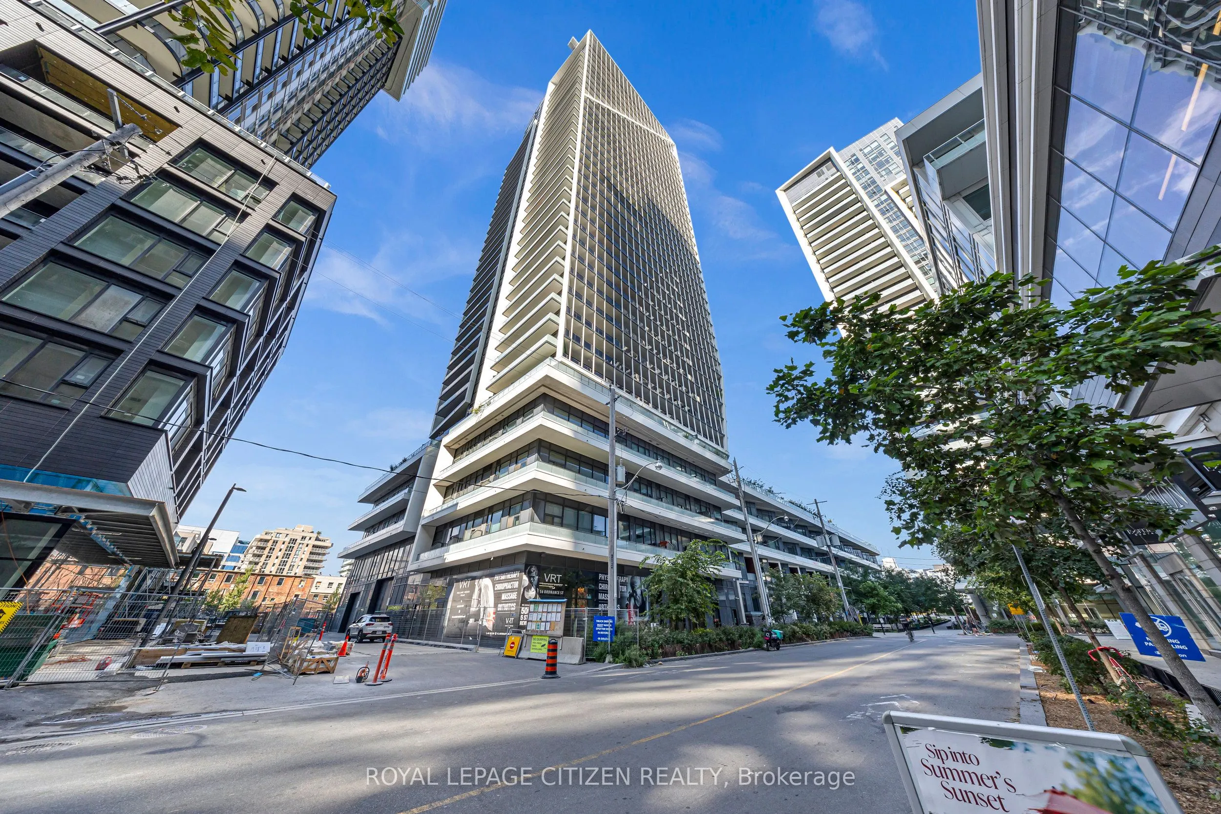 50 Ordnance Street E, #418