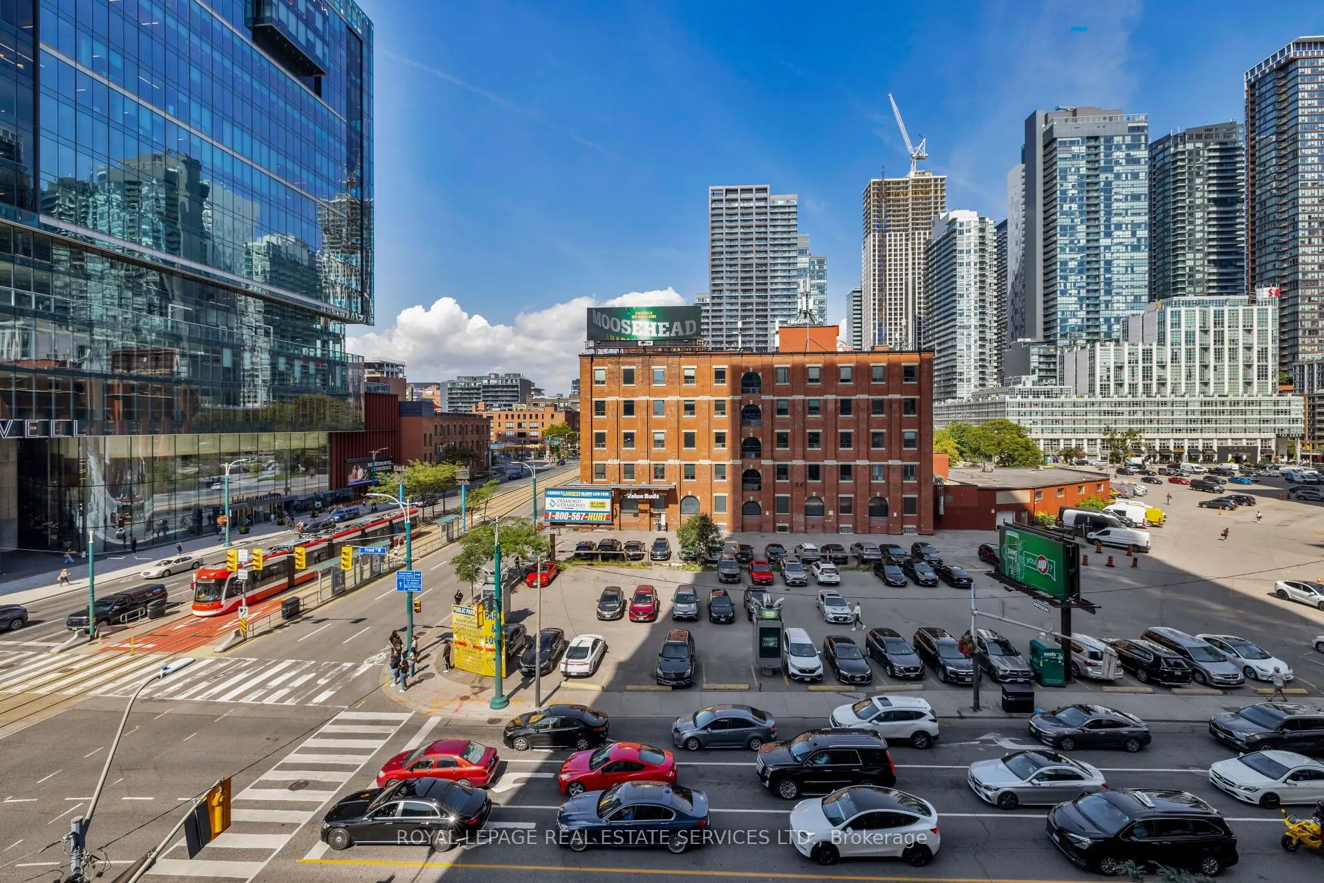 397 Front Street W, #605