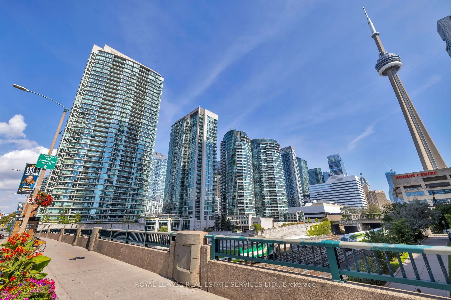 397 Front Street W, #605